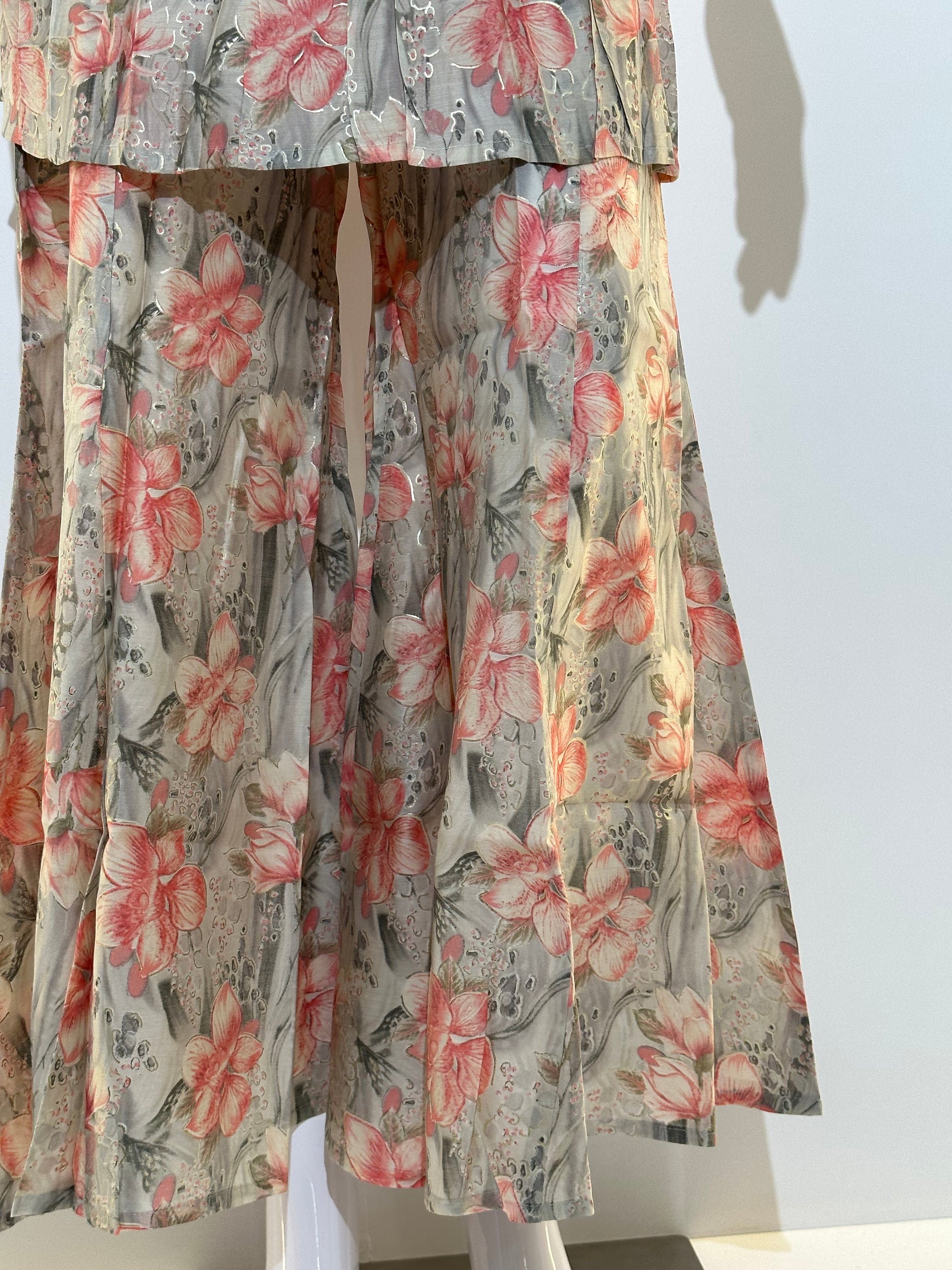 Muslin Bell Bottom Kurti Set- 2 Piece