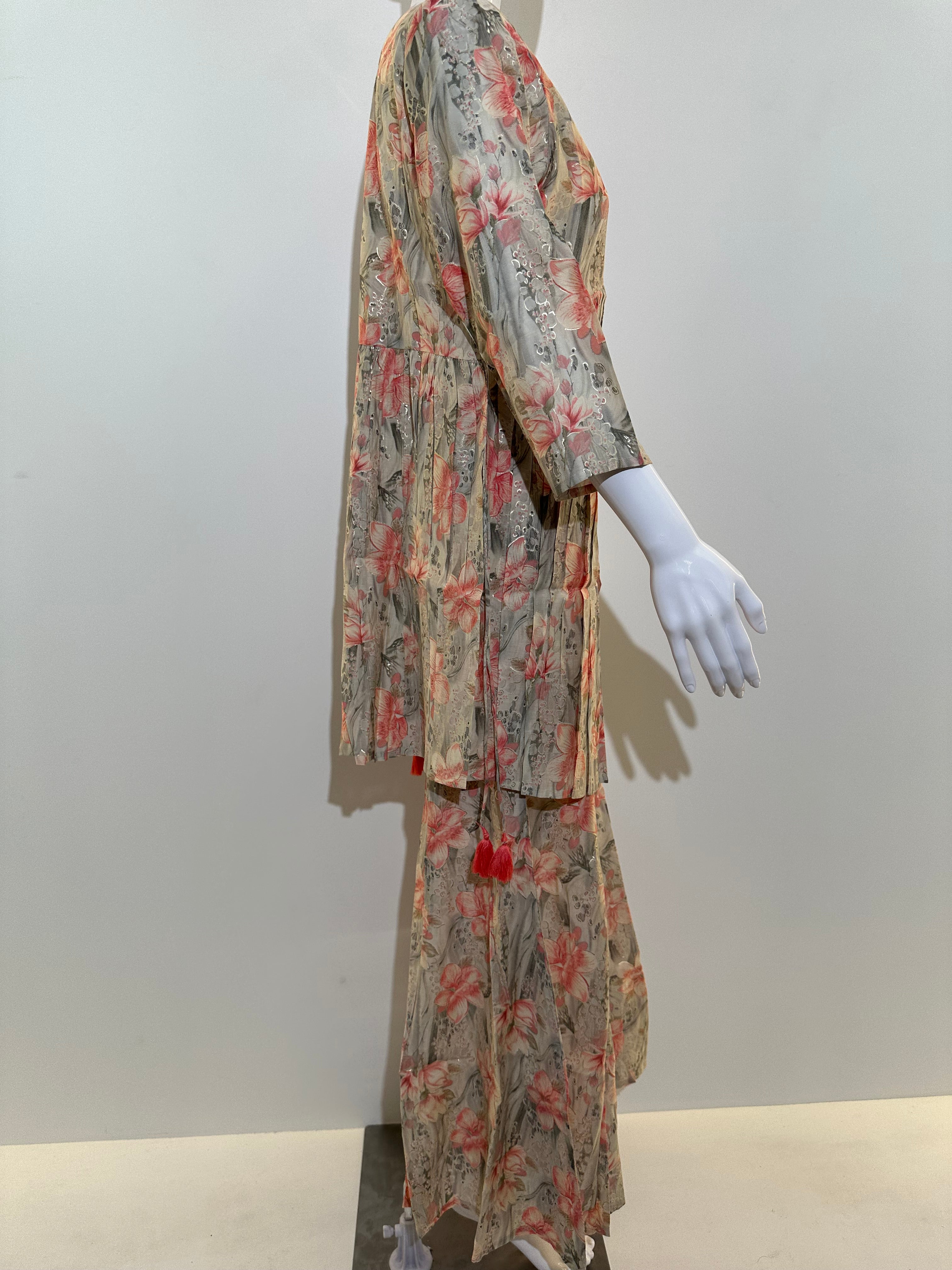 Image of Muslin Bell Bottom Kurti Set- 2 Piece