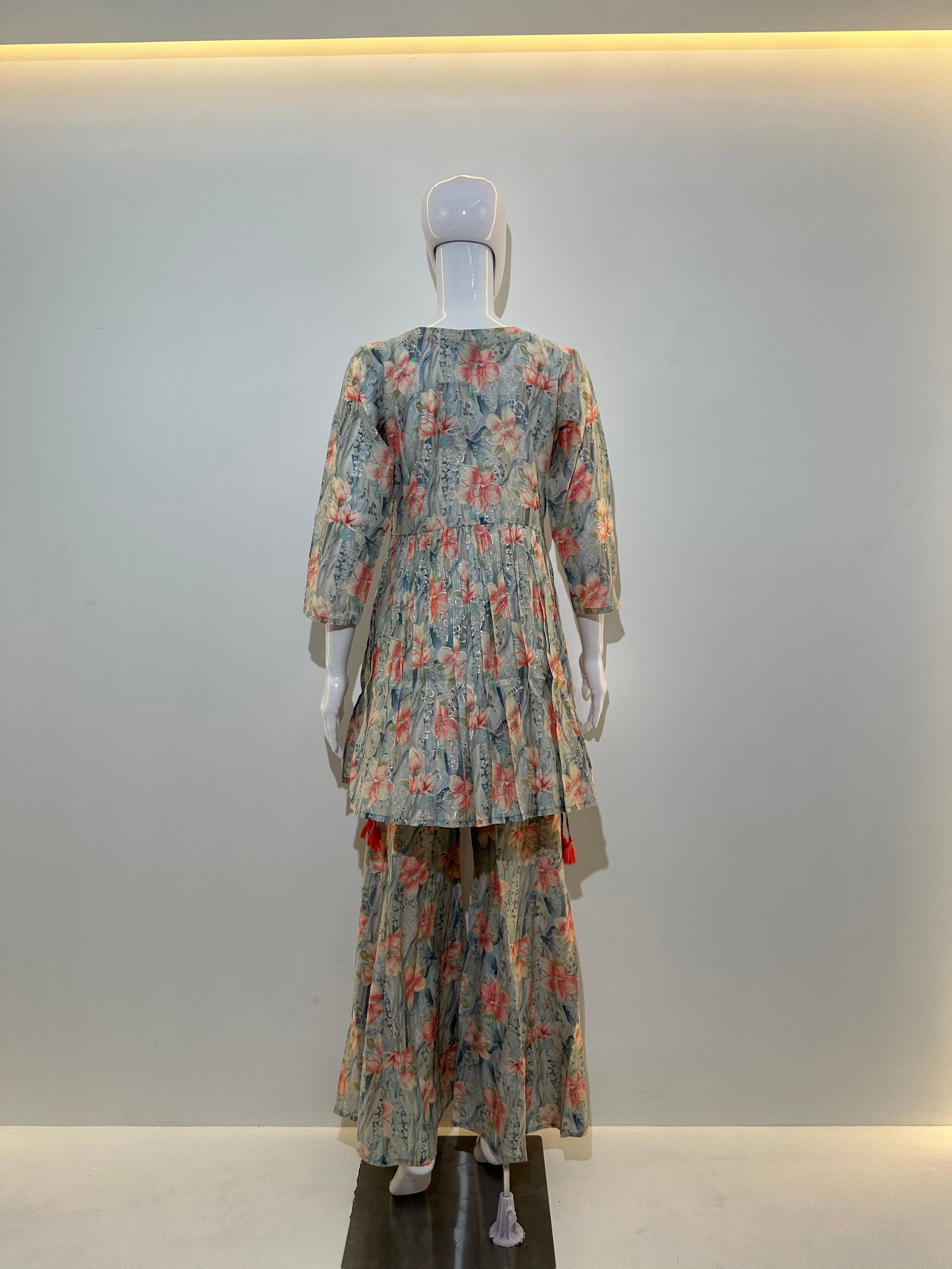 Image of Muslin Bell Bottom Kurti Set- 2 Piece