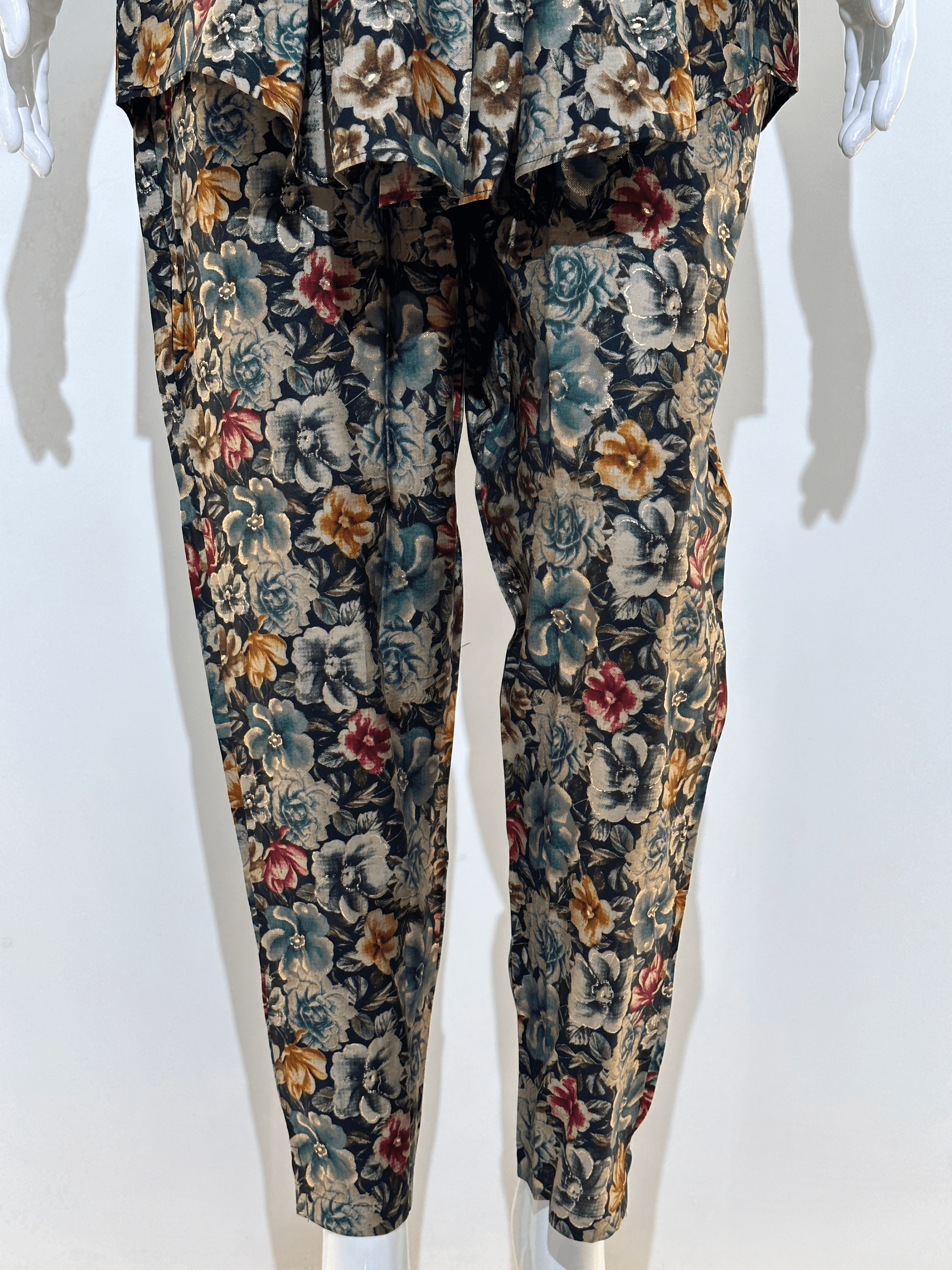Image of Muslin Pattern Work Coord Set - 2 piece