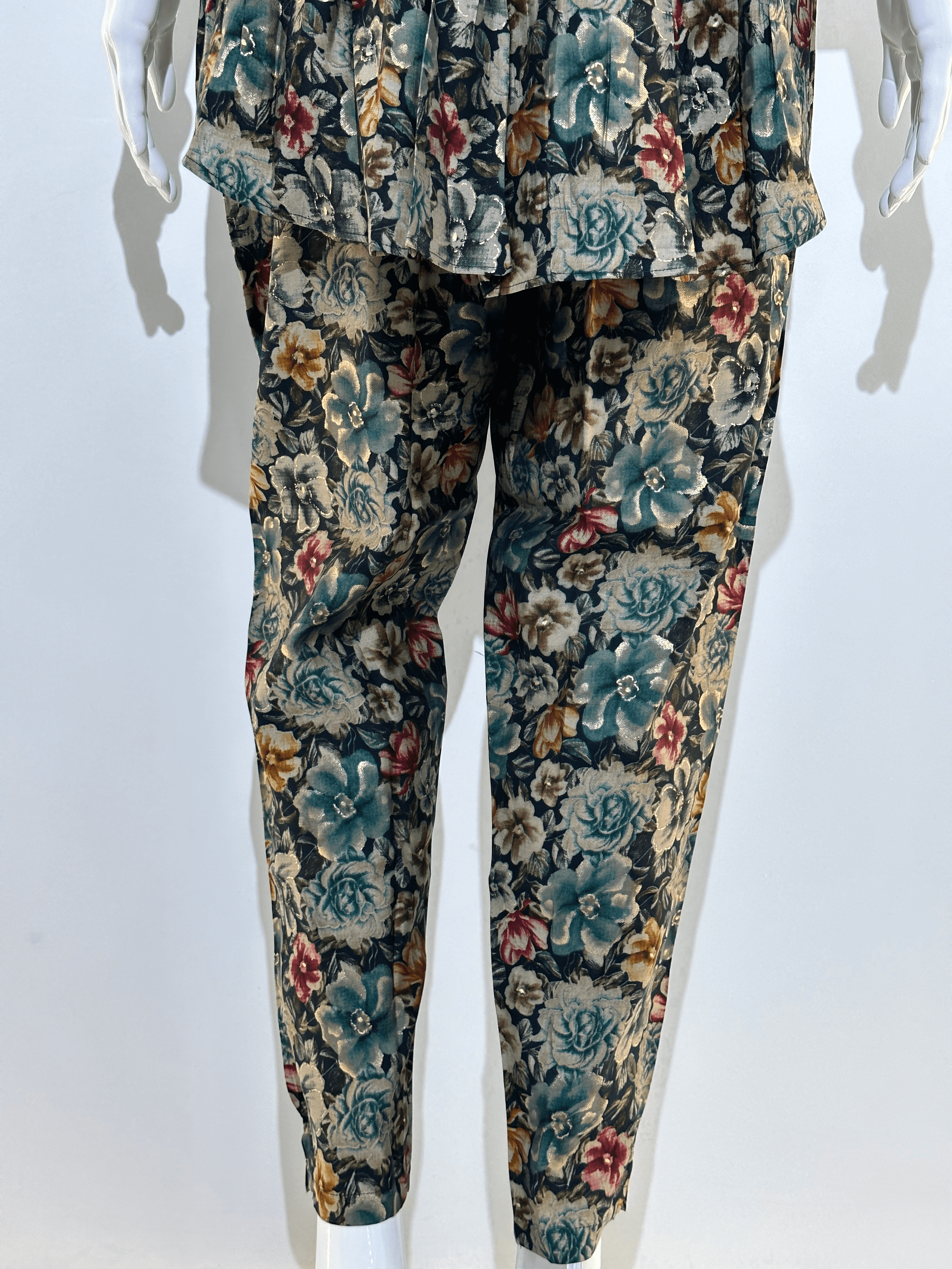 Image of Muslin Pattern Work Coord Set - 2 piece