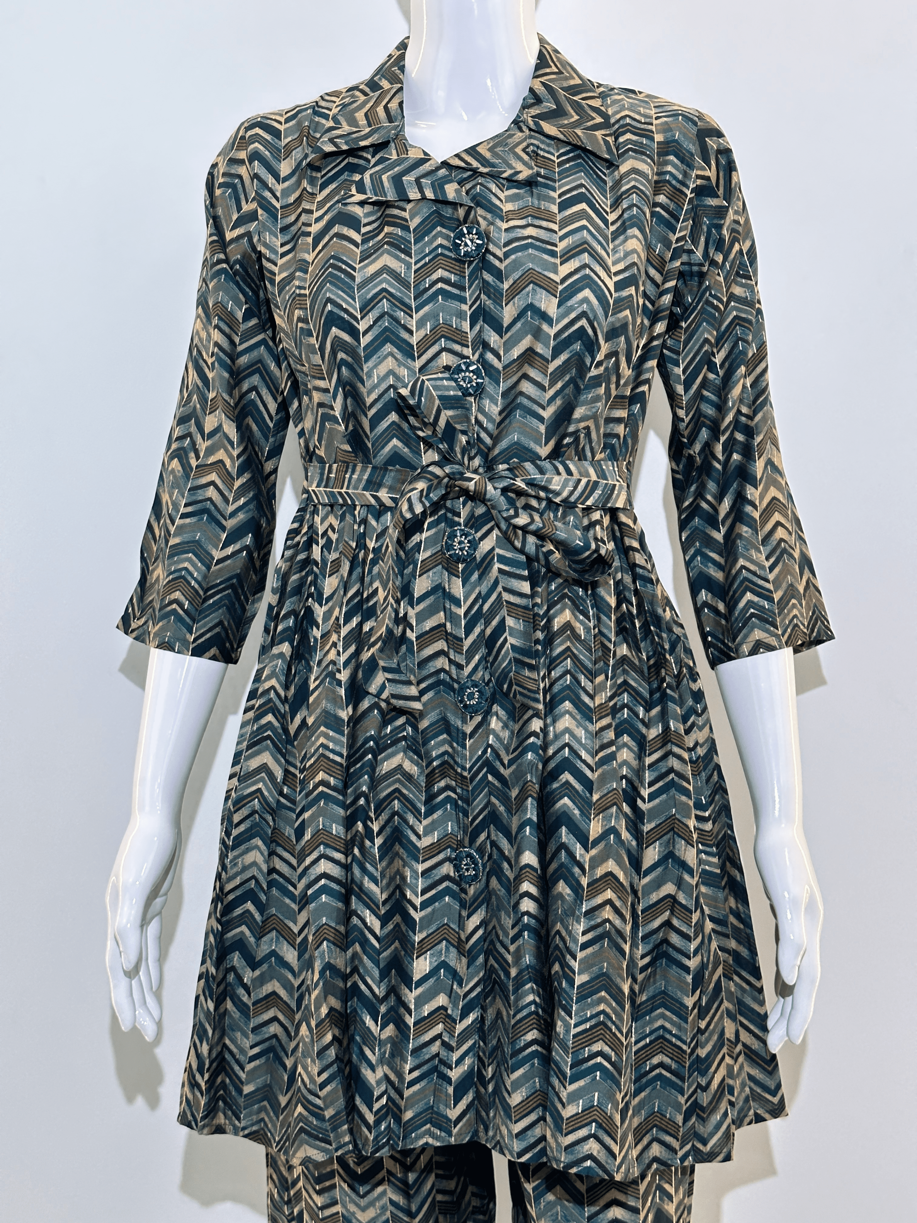 Image of Muslin Pattern Work Coord Set - 2 piece