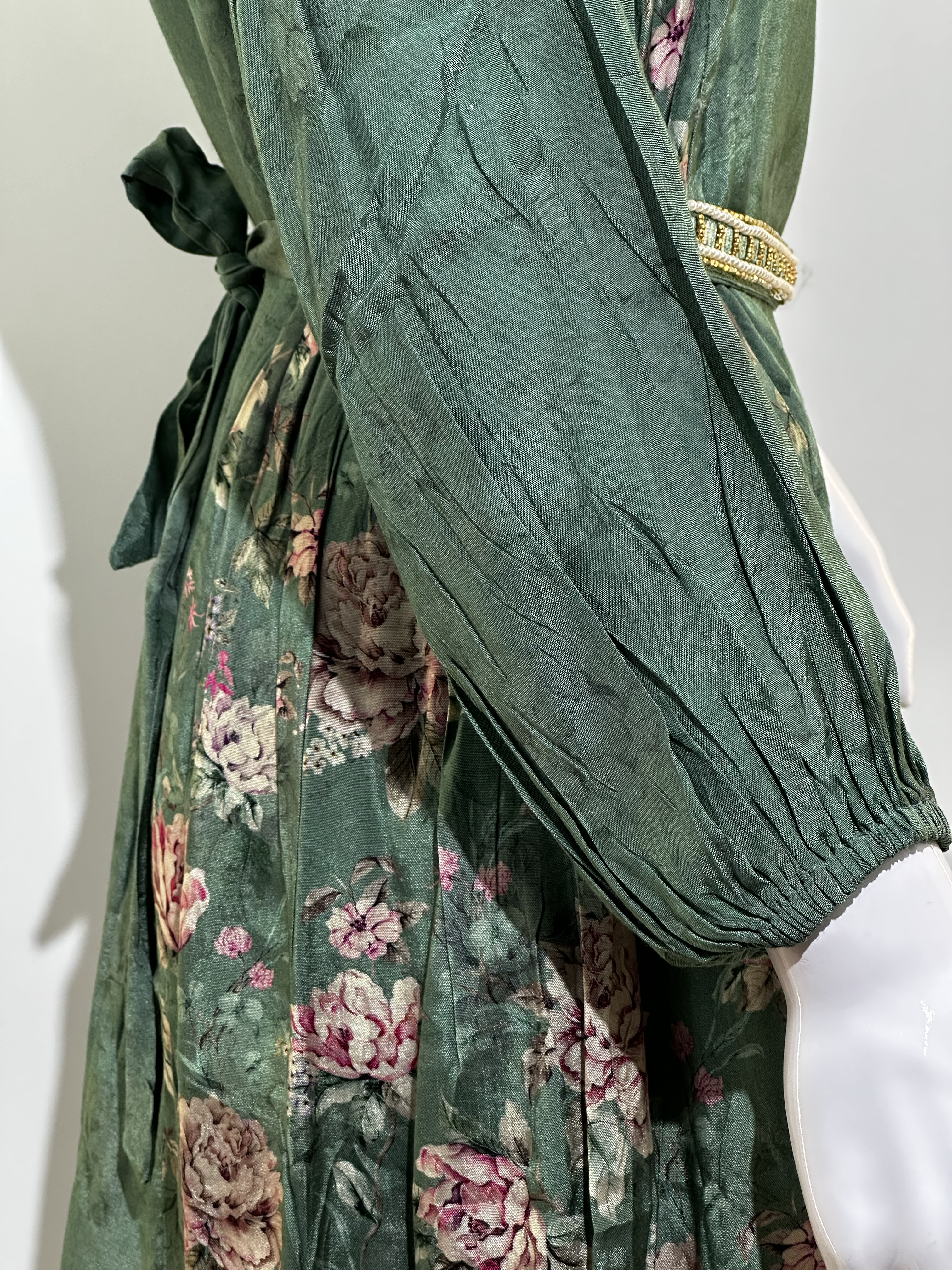 Image of Muslin Coord Set With Premium Moti Work