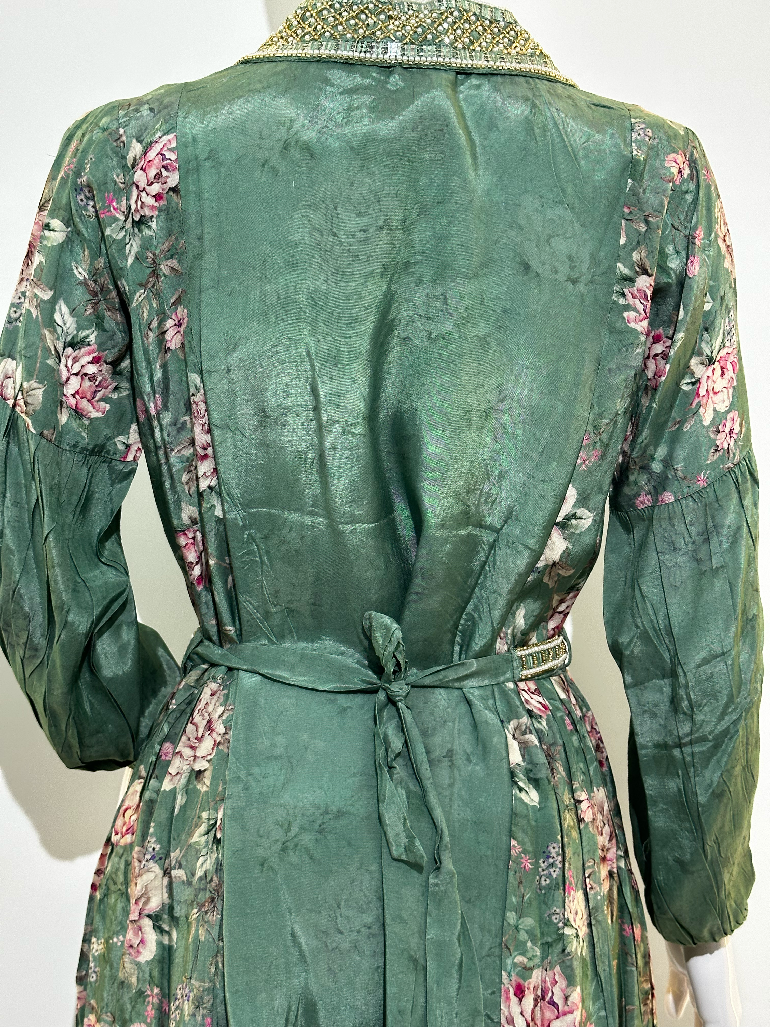 Image of Muslin Coord Set With Premium Moti Work