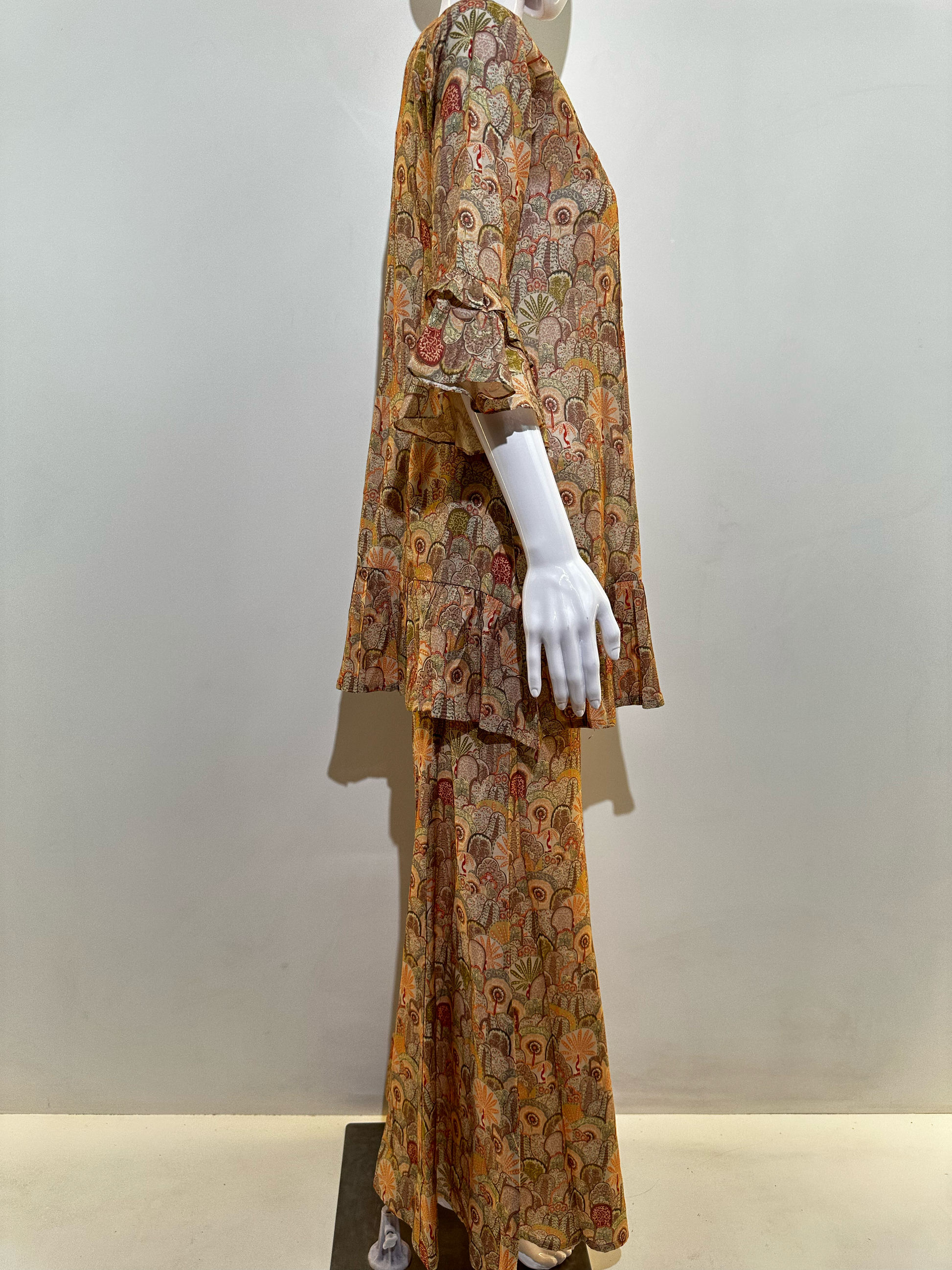 Muslin Embroidery Bell Bottom Kurti Set