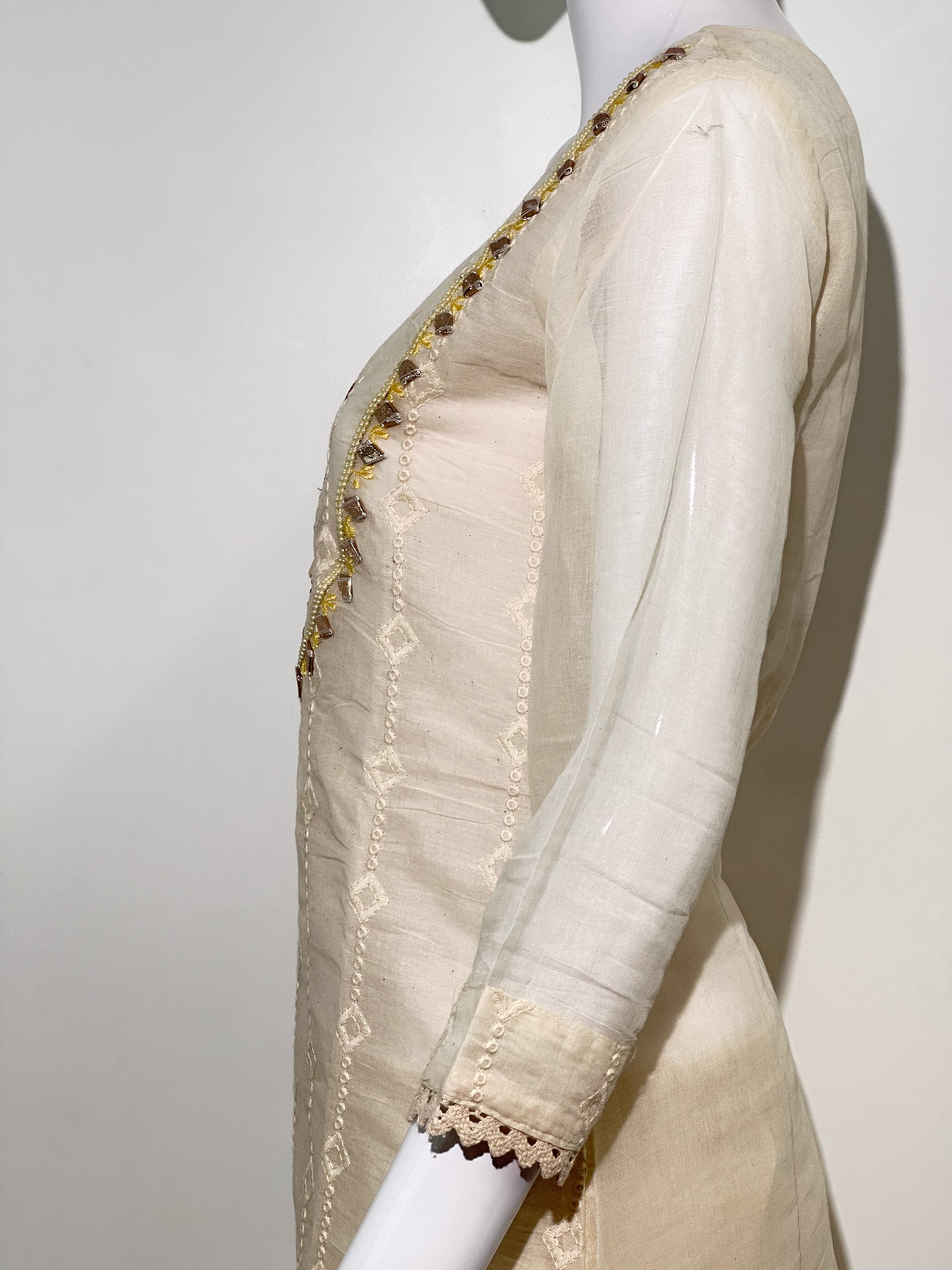 Image of Cotton Linen Embroidery Kurti Set