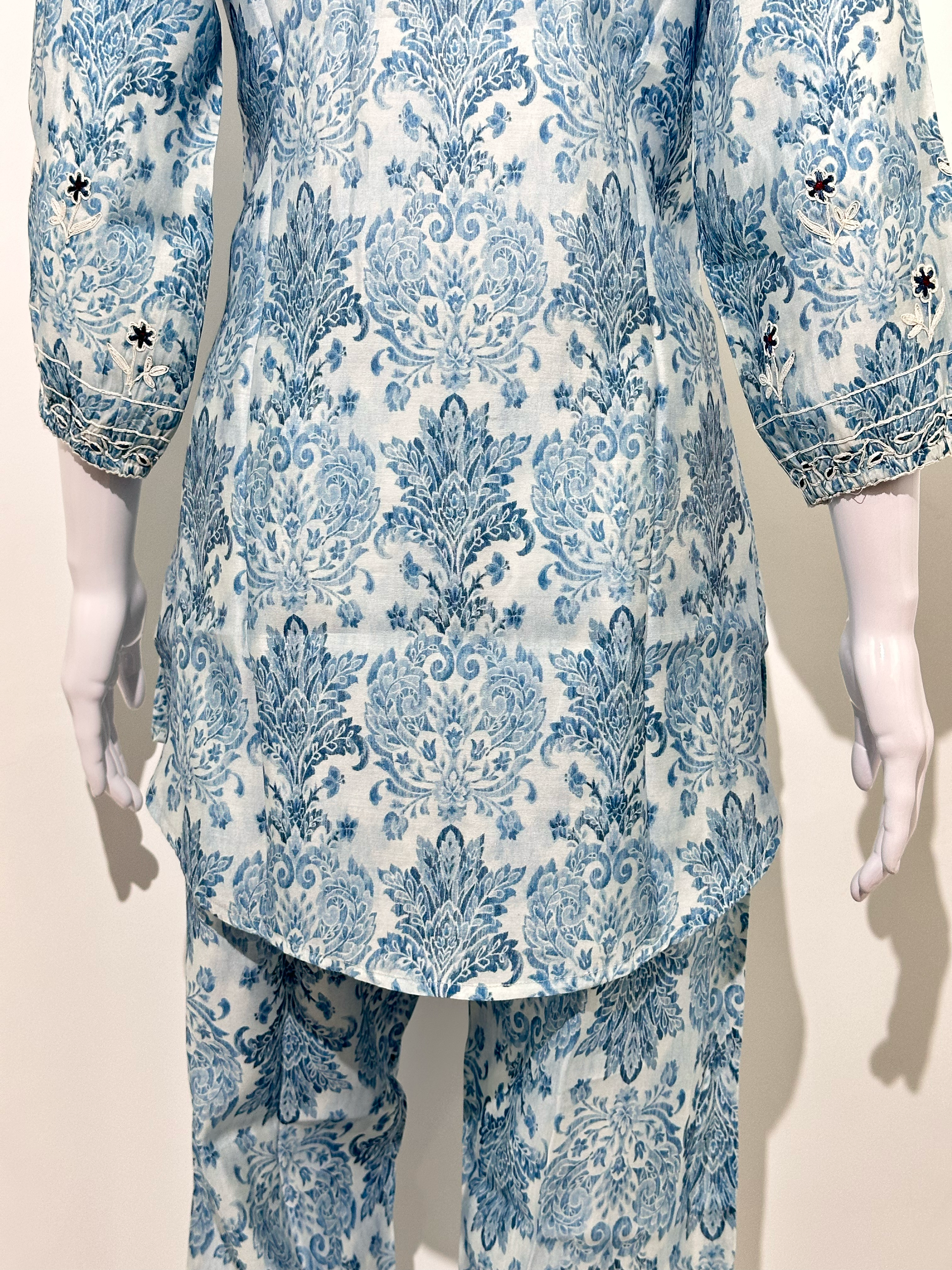 Image of Muslin Embroidery Coords with Grip Sleeve
