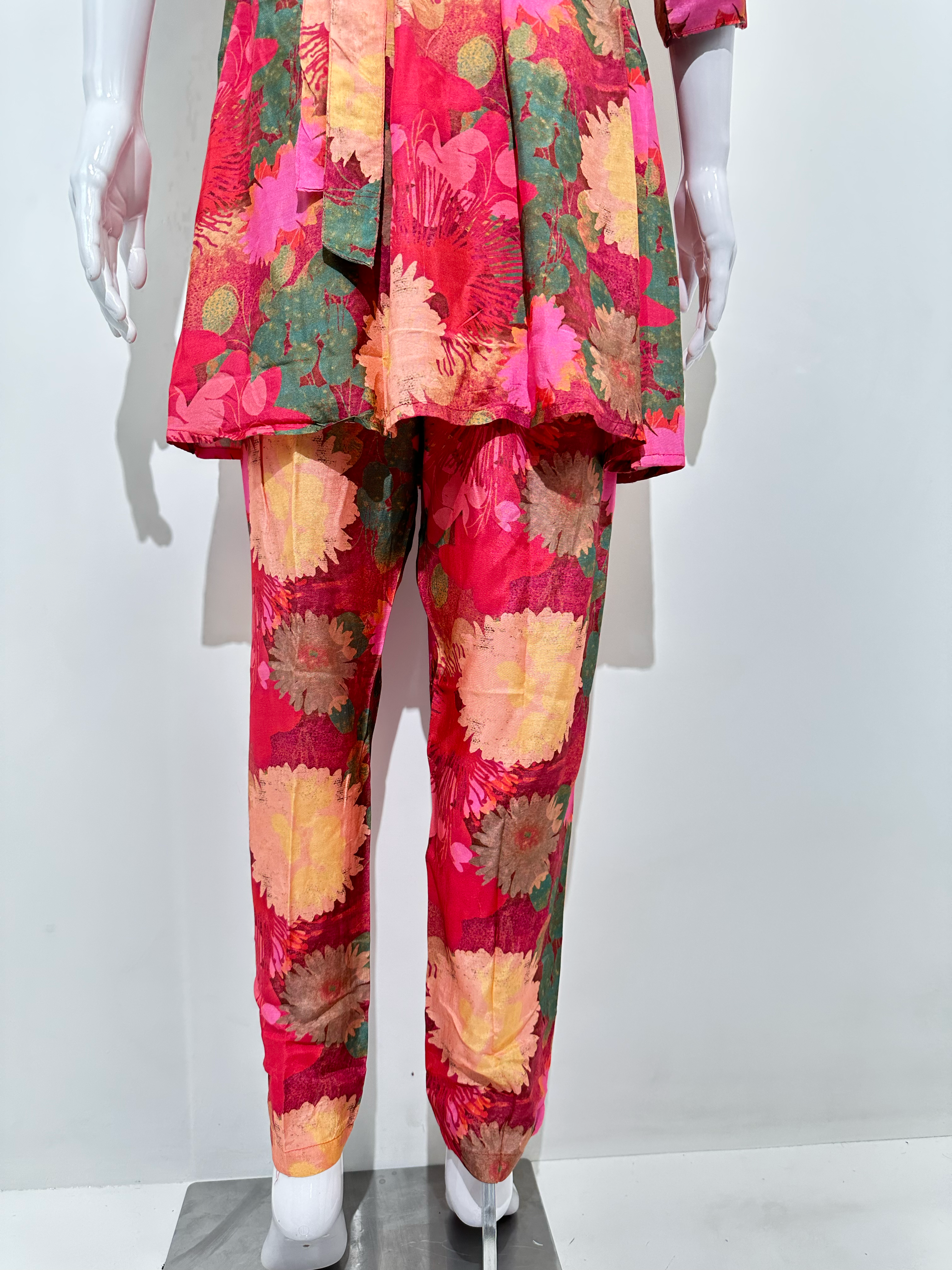 Image of Muslin Hand work Coord Set - with Belt