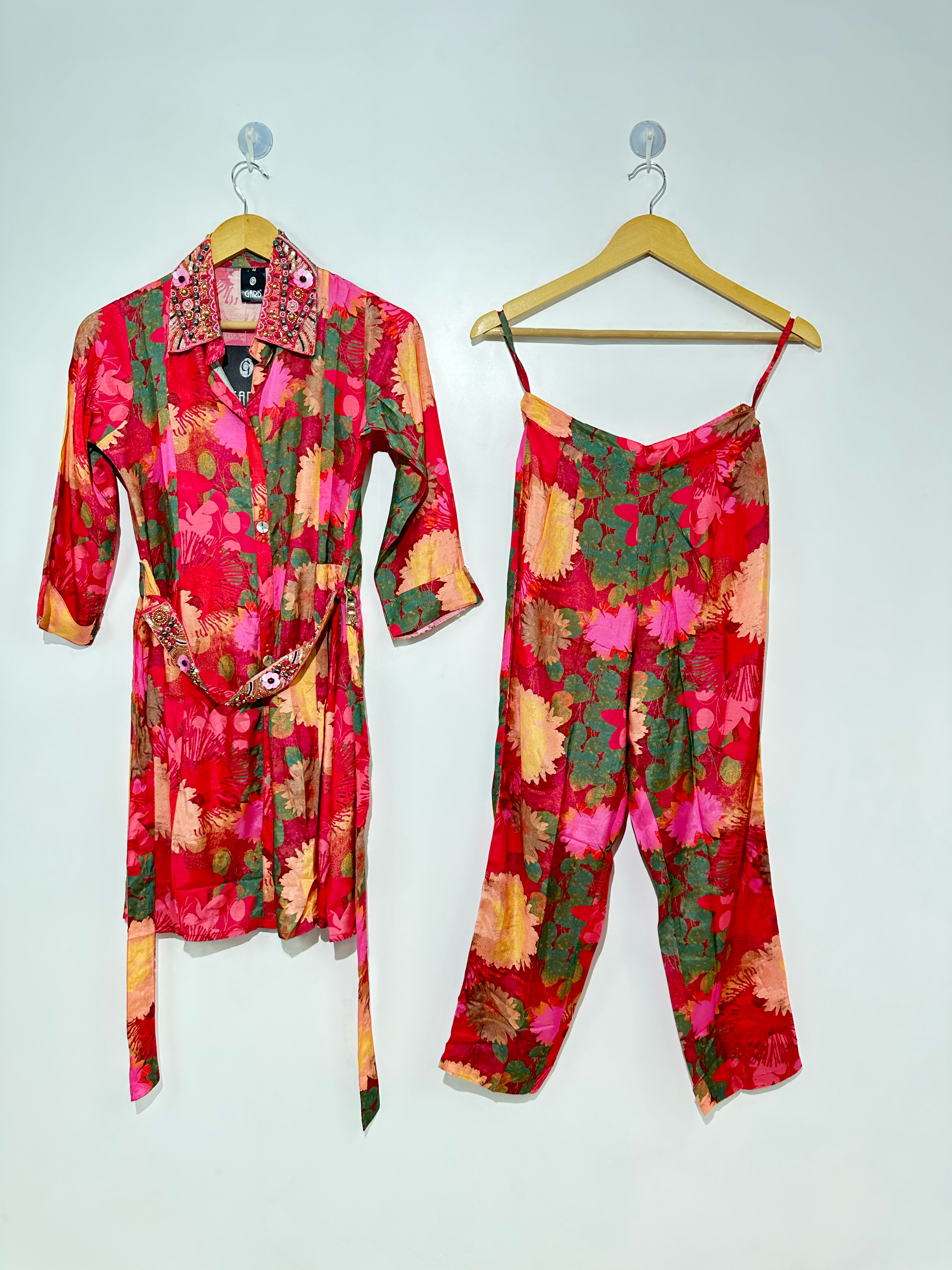 Image of Muslin Hand work Coord Set - with Belt