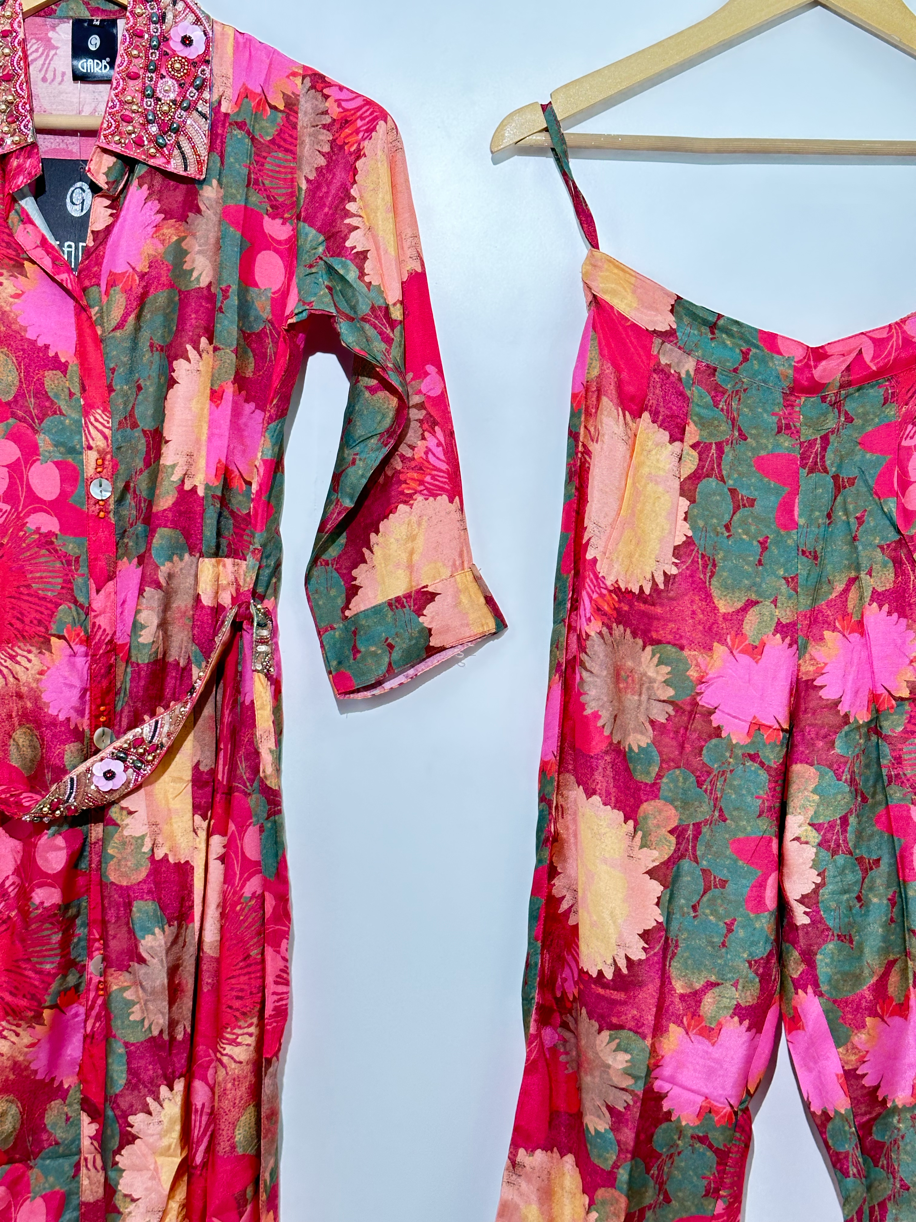 Image of Muslin Hand work Coord Set - with Belt