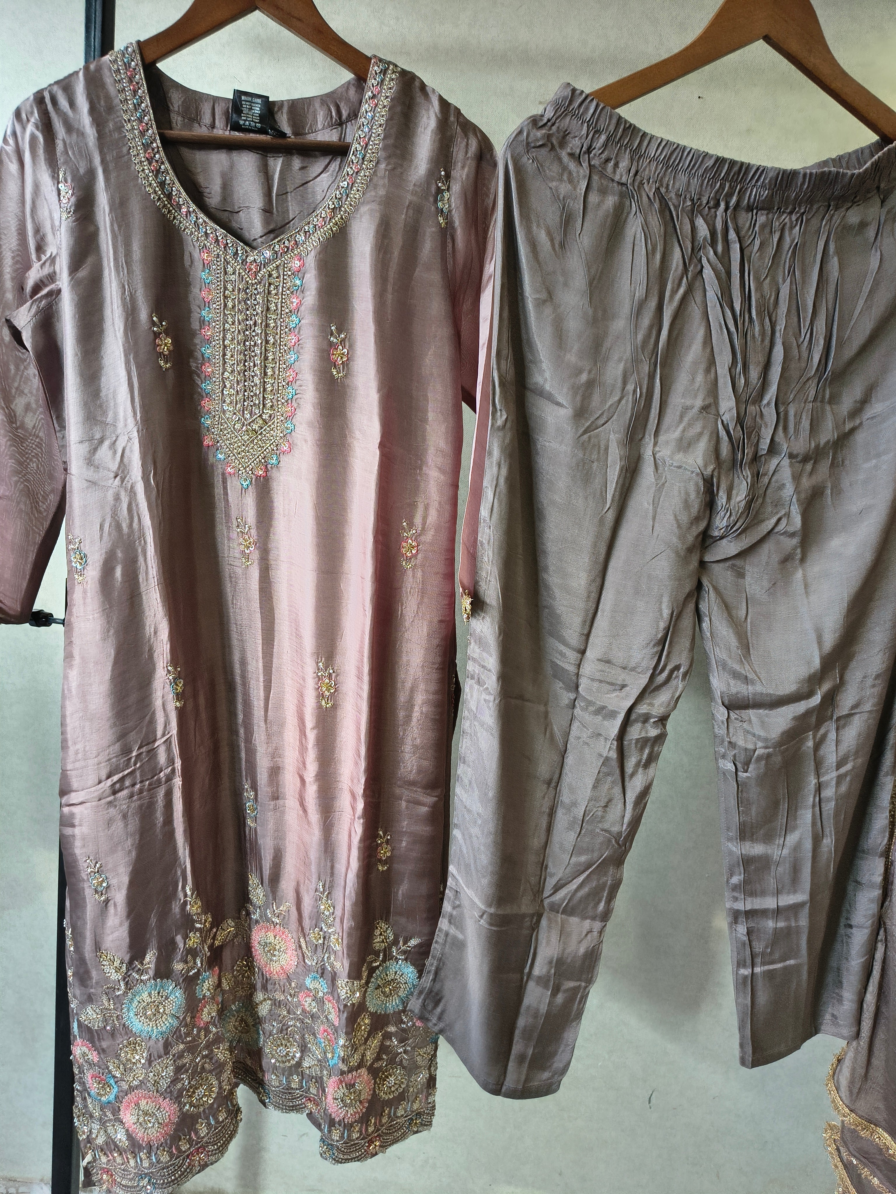 Image of Taupe Grey Embroidered Straight Kurta Set with Pastel Floral Hem, Handcrafted Yoke & Lace Border Dupatta – Premium 3 Piece Ethnic Ensemble