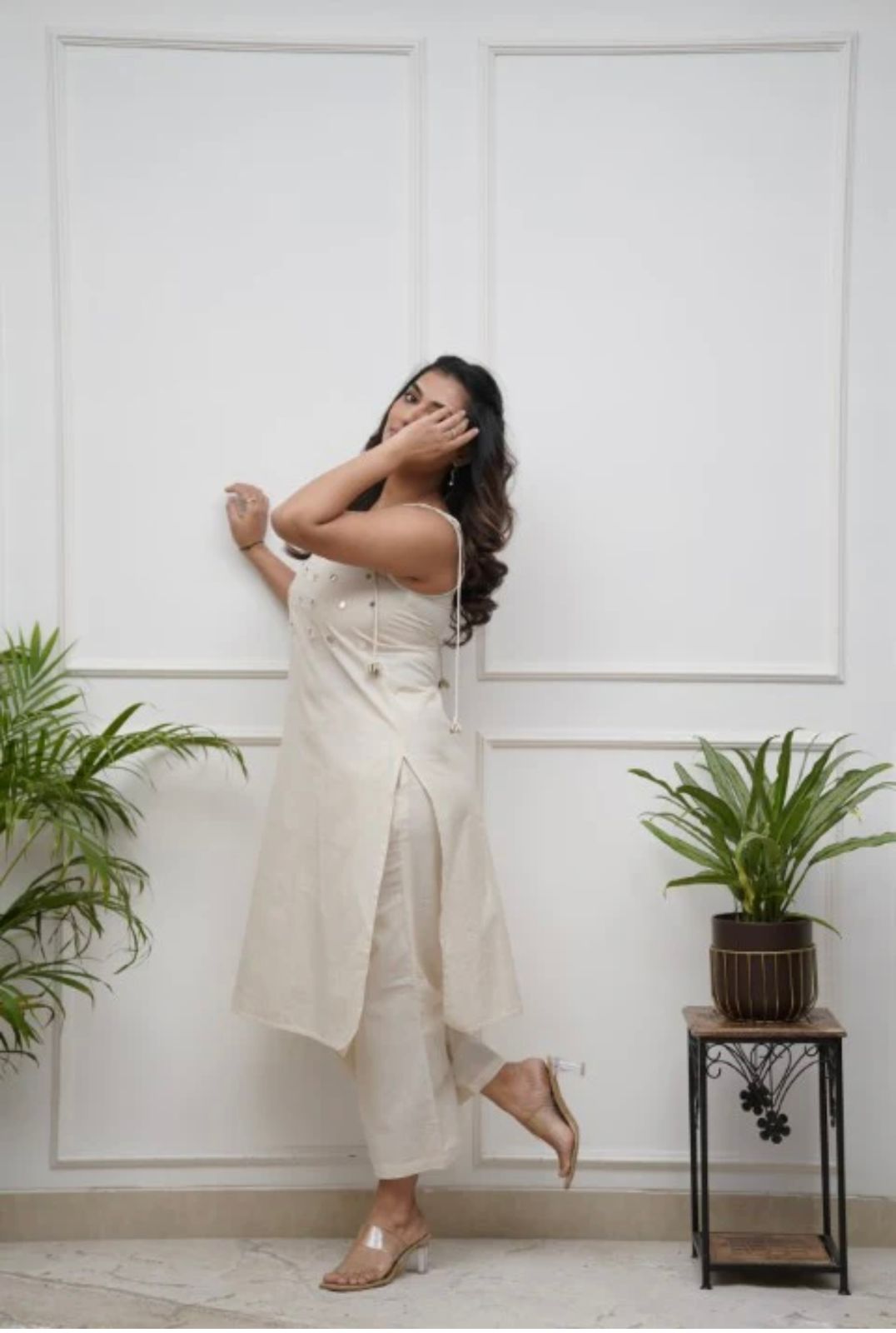 Pure Cotton Sleeveless (Sleeves Attached) with center Mirror Hand work kurti Set - 2 piece