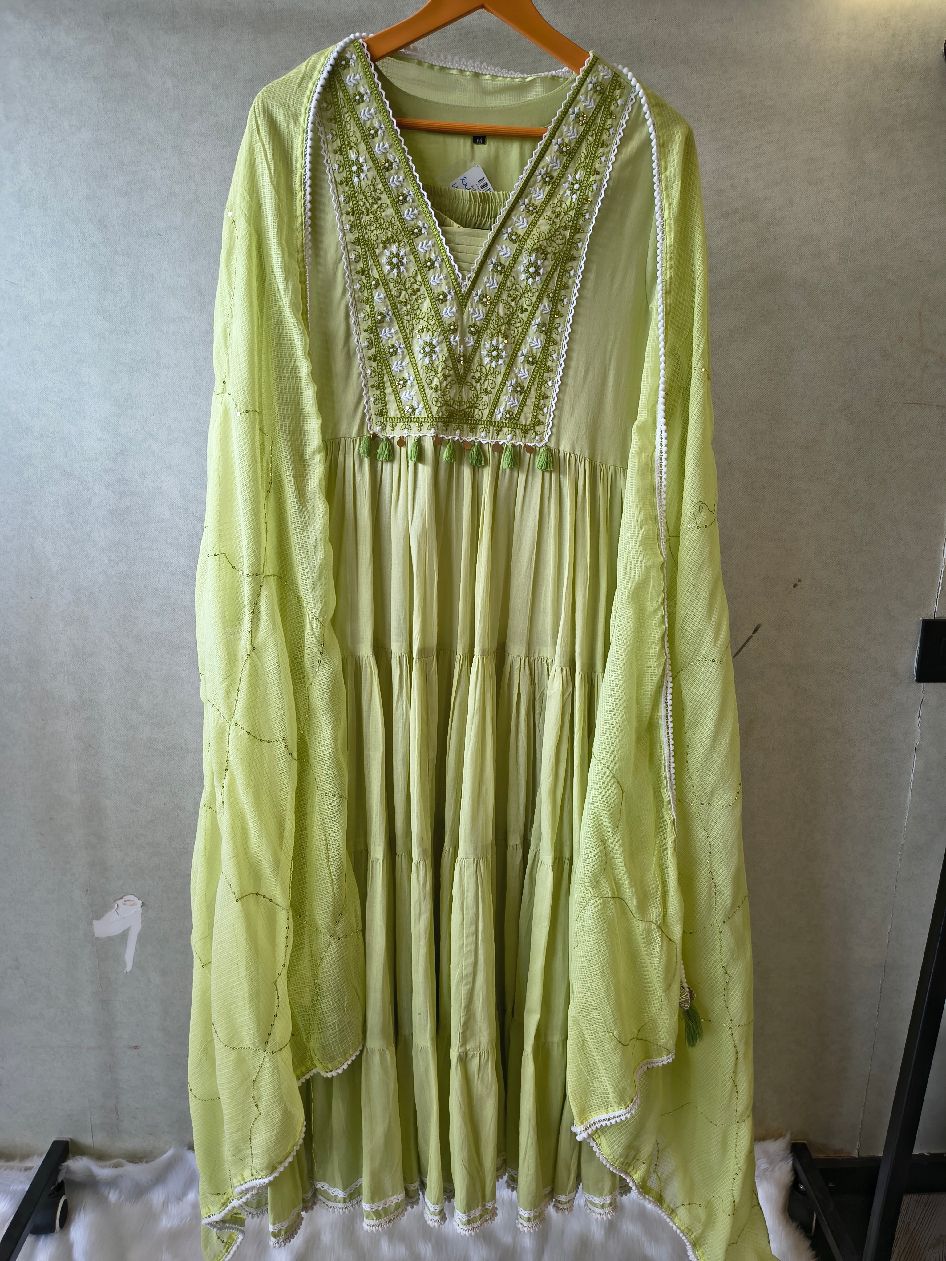 Image of Lime Green Cotton Tiered Kurta Set with Embroidered Yoke & Quilted Dupatta