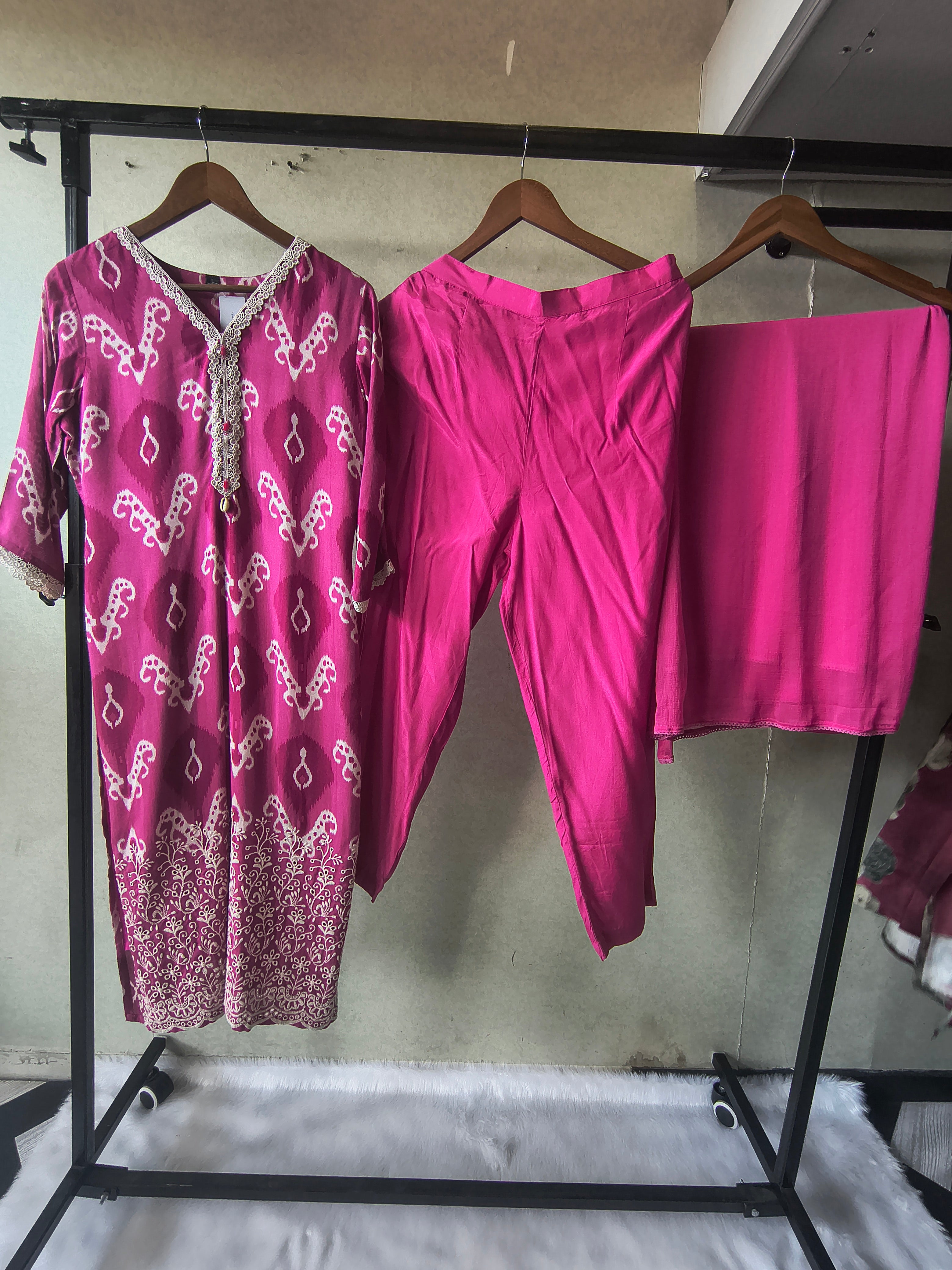 Image of Premium Magenta Ikat Printed Cotton Kurta Set with Solid Pants & Dupatta