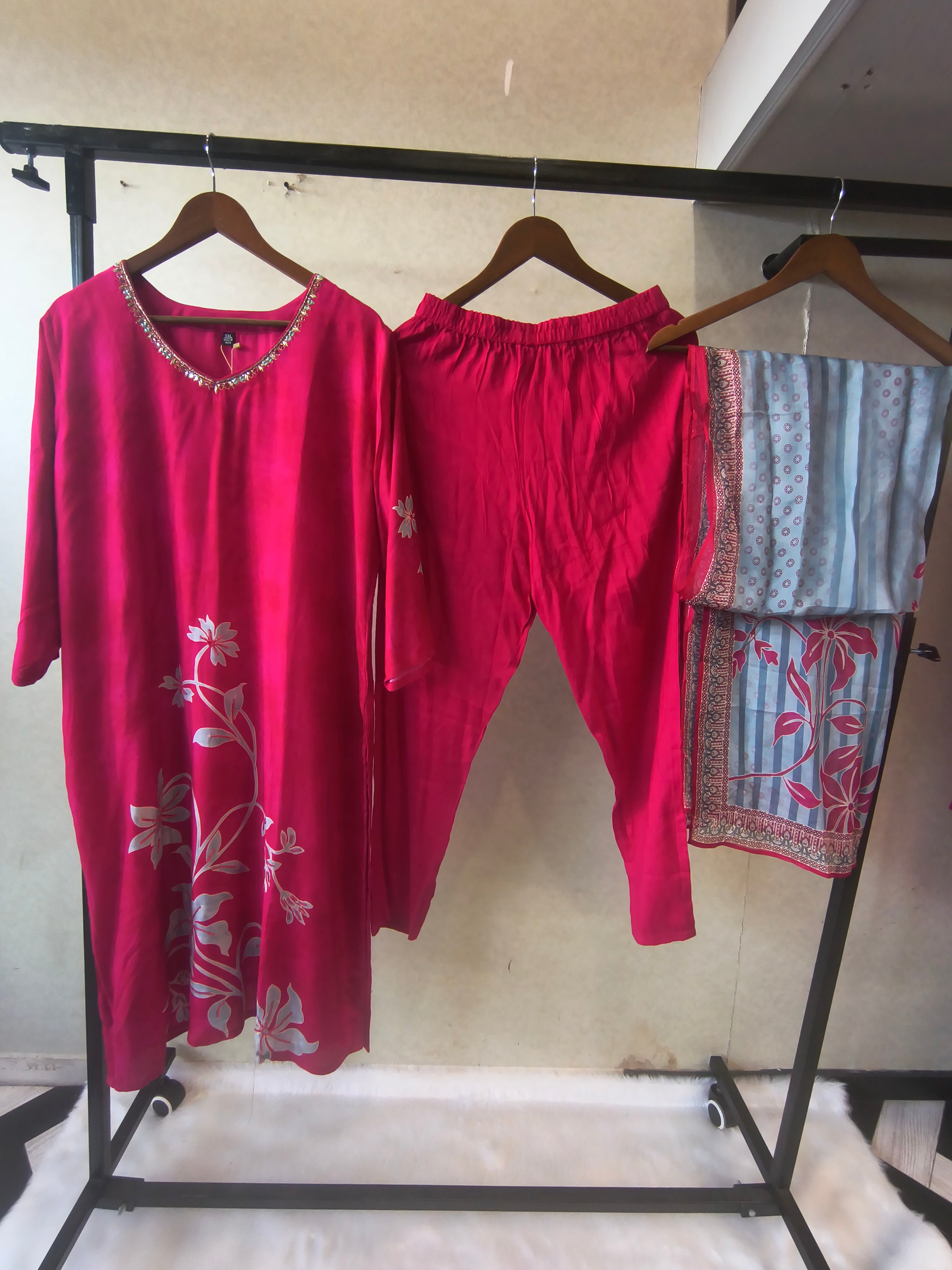 Image of Premium Fuchsia Floral Printed Kurta Set with Embellished Neckline & Contrast Dupatta