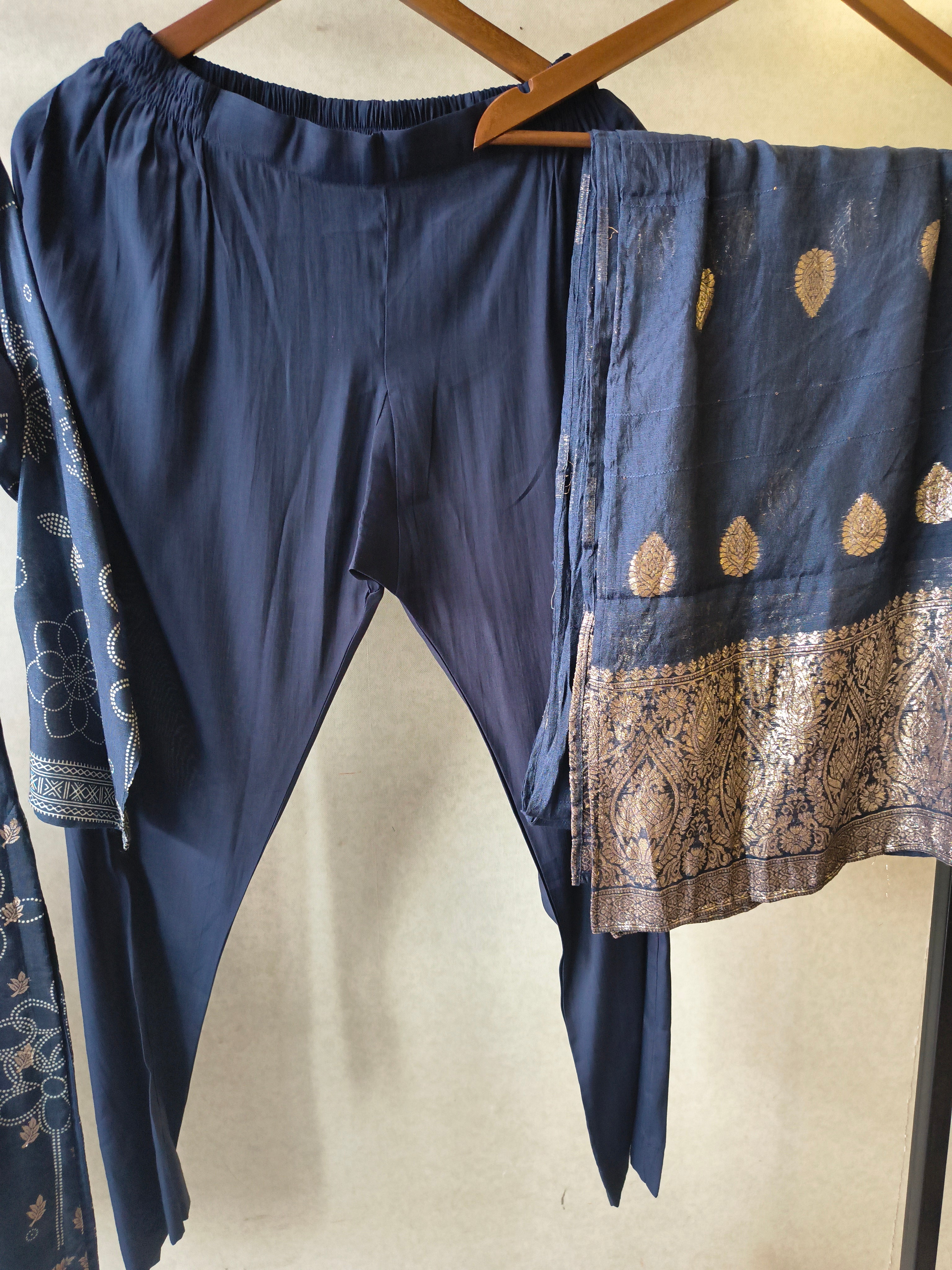 Image of Premium Midnight Blue Zari Printed Kurta Set with Banarasi Dupatta