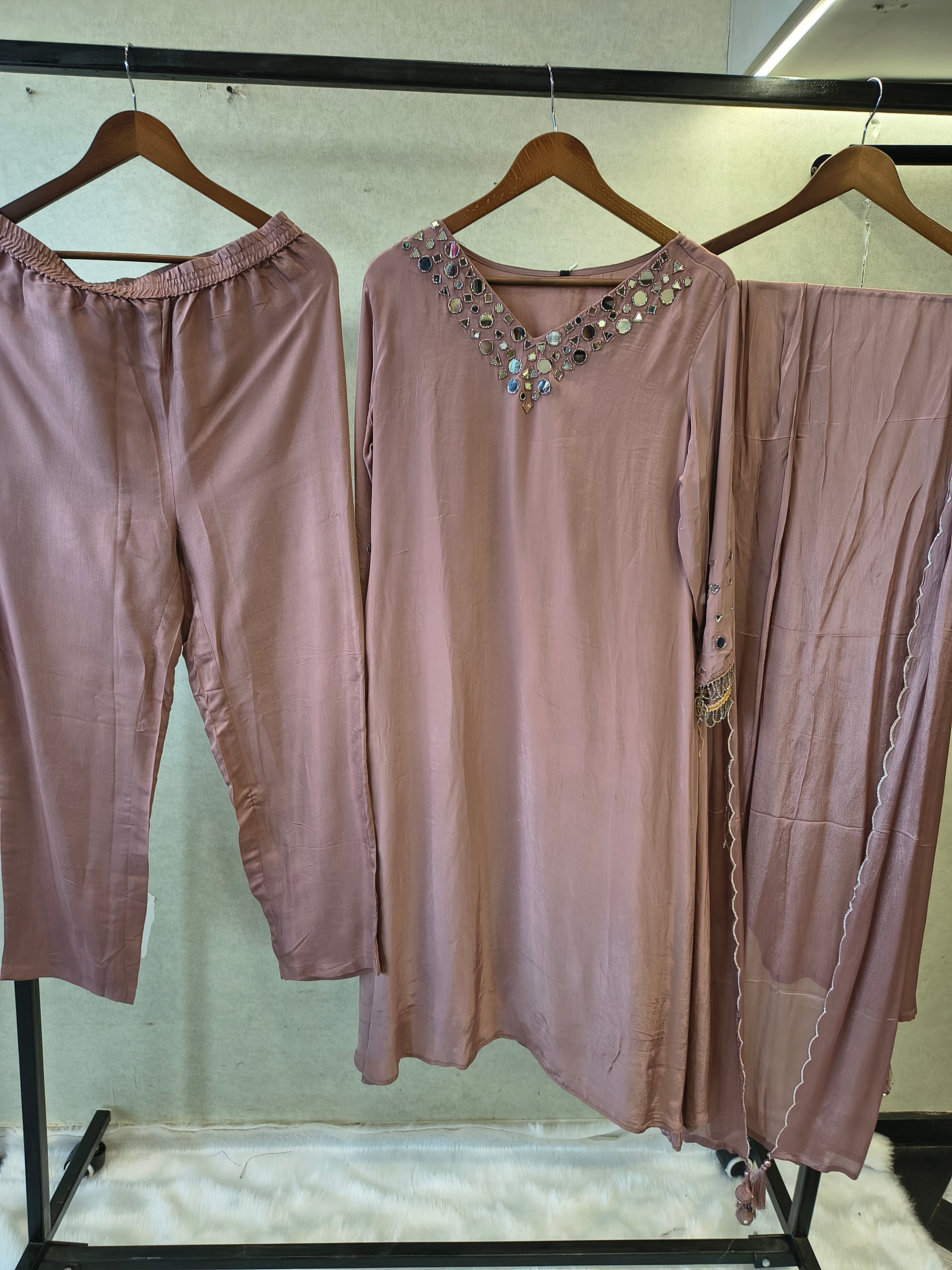 Image of Dusty Mauve Mirror Embellished Straight Kurta Set with Matching Pants & Scalloped Dupatta | Premium 3 Piece Festive Ensemble