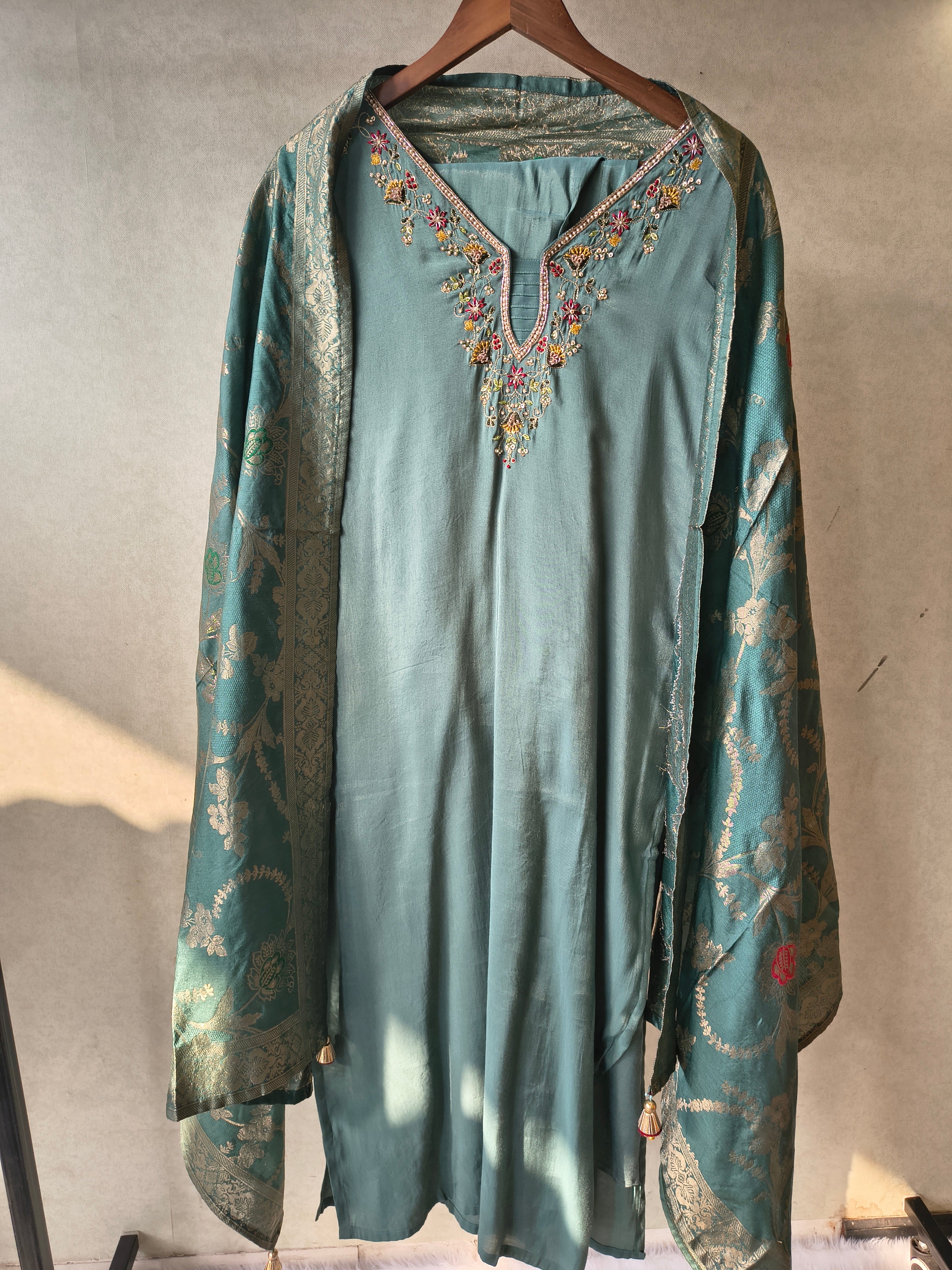 Image of Premium Teal Silk Blend Embroidered Kurta Set with Woven Dupatta & Straight Pants