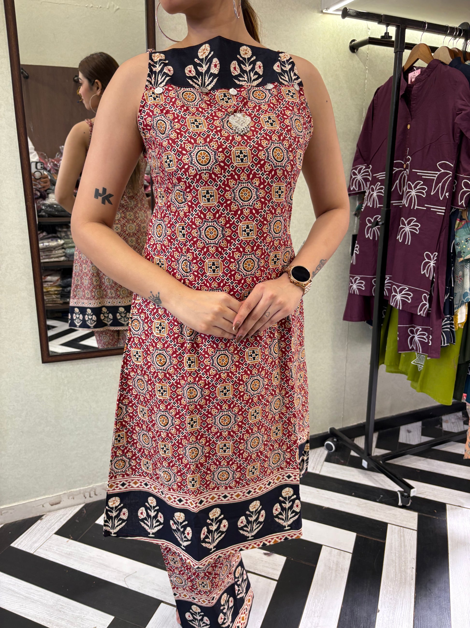 Pure Cotton 2 Piece with V neck work