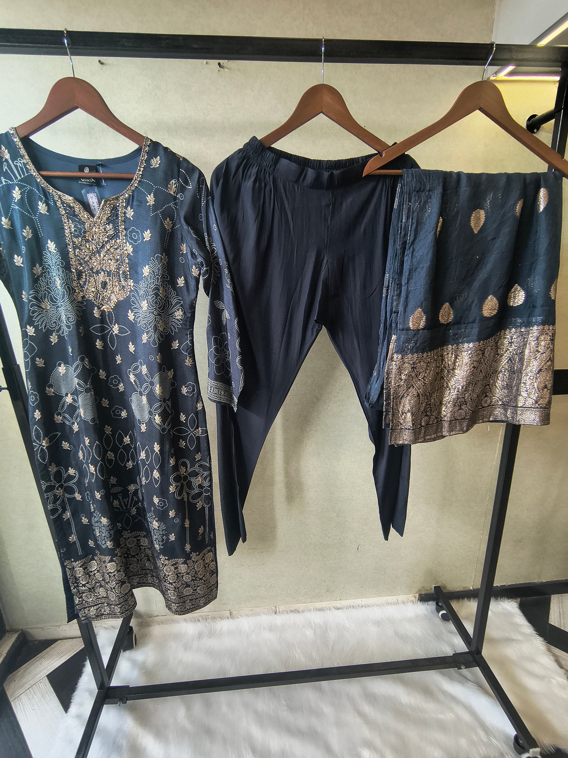 Premium Midnight Blue Zari Printed Kurta Set with Banarasi Dupatta