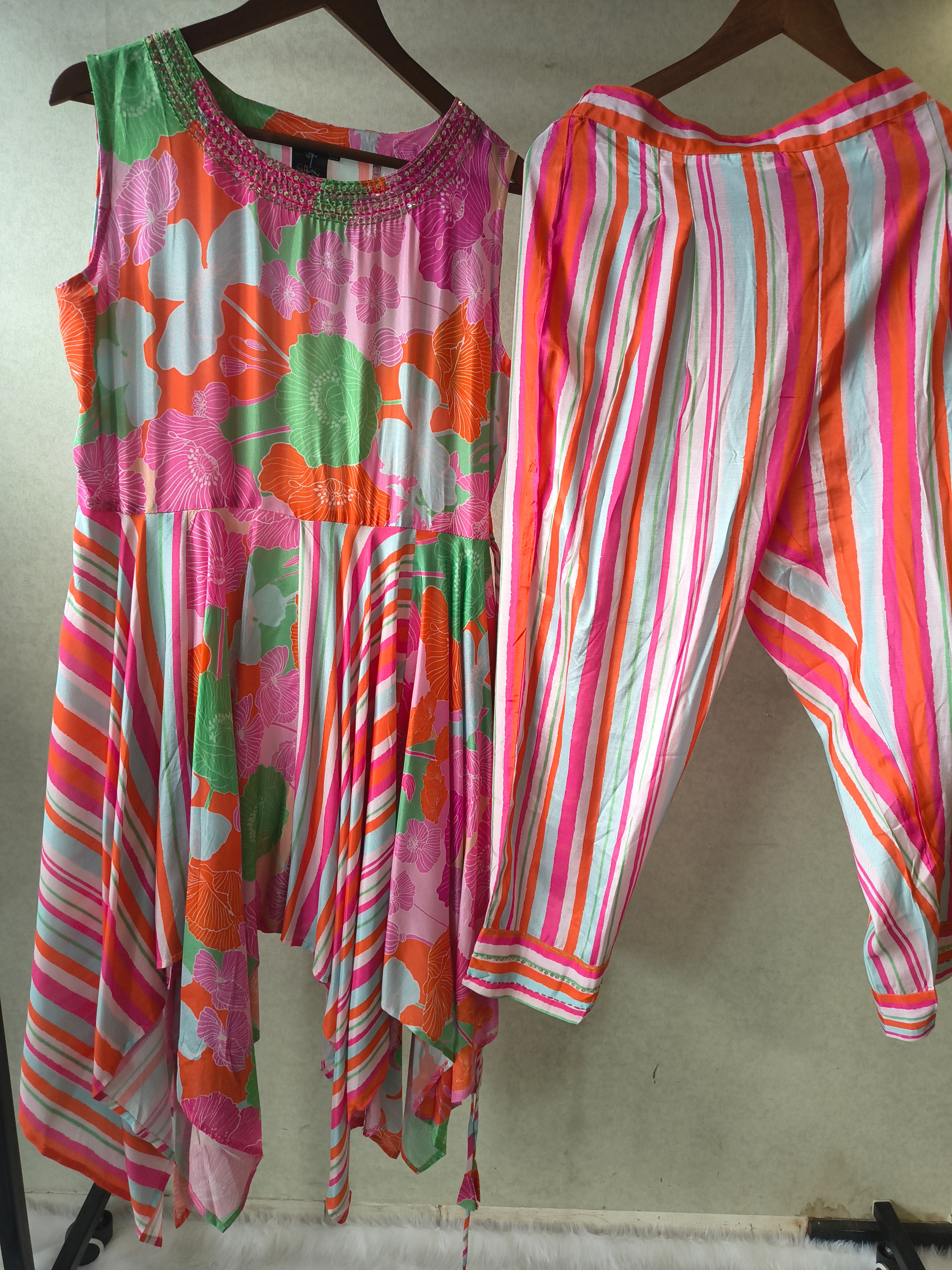 Image of Premium Tropical Floral Handkerchief Kurta with Striped Tapered Pants Co-Ord Set