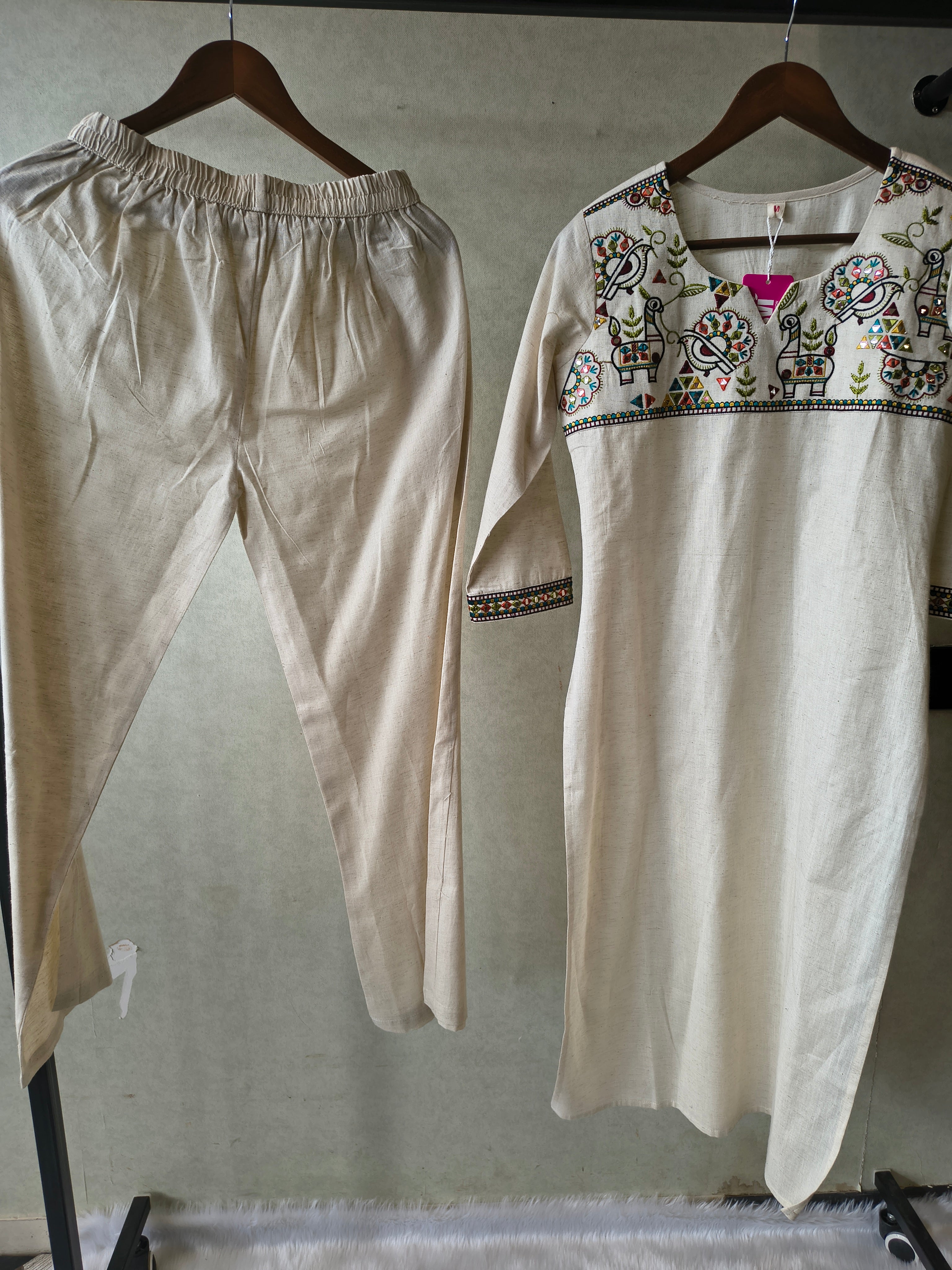 Image of Ivory Cotton Linen Kurta Set with Multicolour Folk Embroidery & Straight Pants