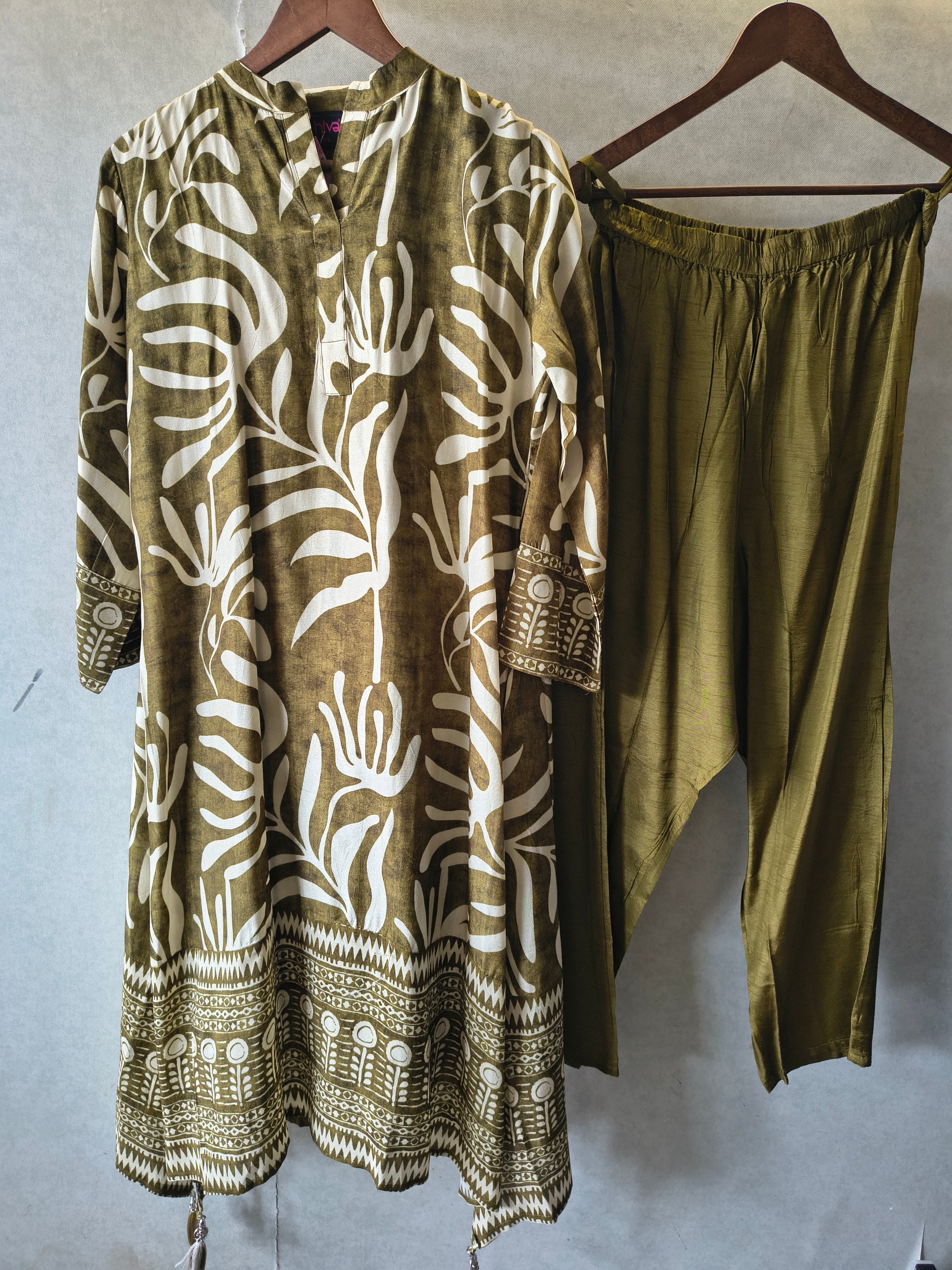Olive Botanical Printed Premium Co-Ord Set
