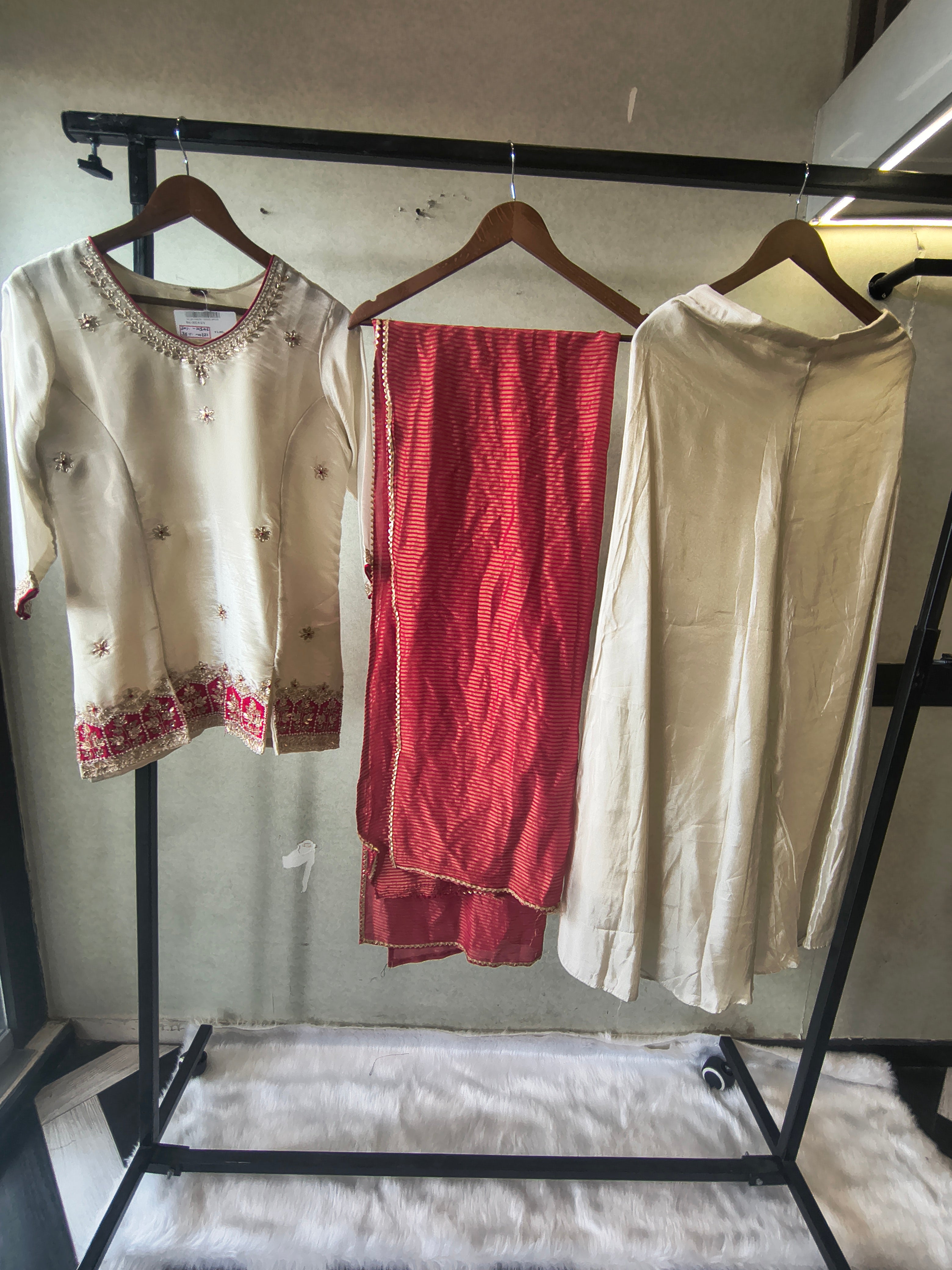 Image of Ivory Tissue Silk Embroidered Kurta with Flared Palazzo & Contrast Pink Leheriya Dupatta – 3 Piece Festive Set