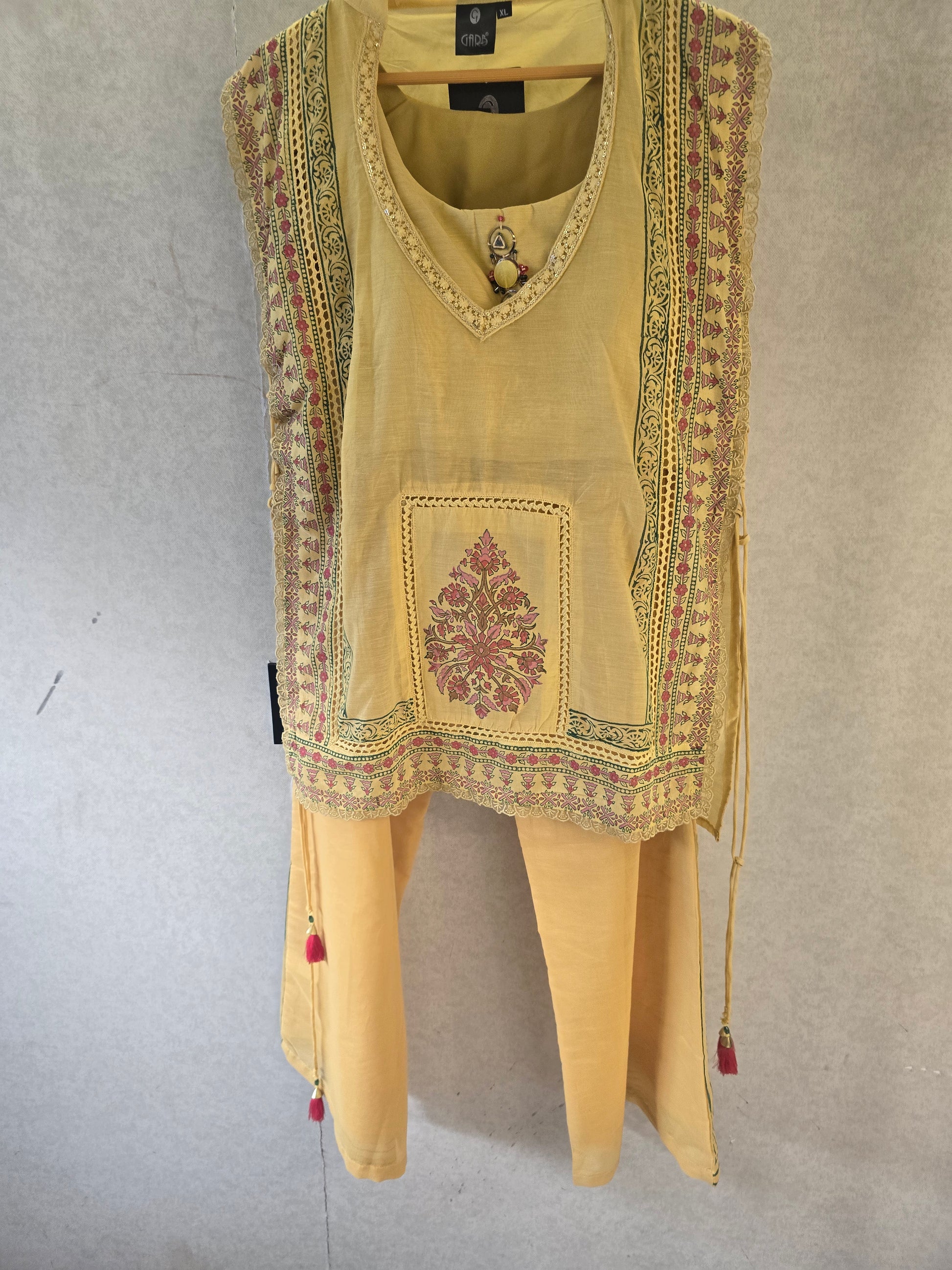 Pastel Yellow Floral Print Cape Style Co-Ord Set