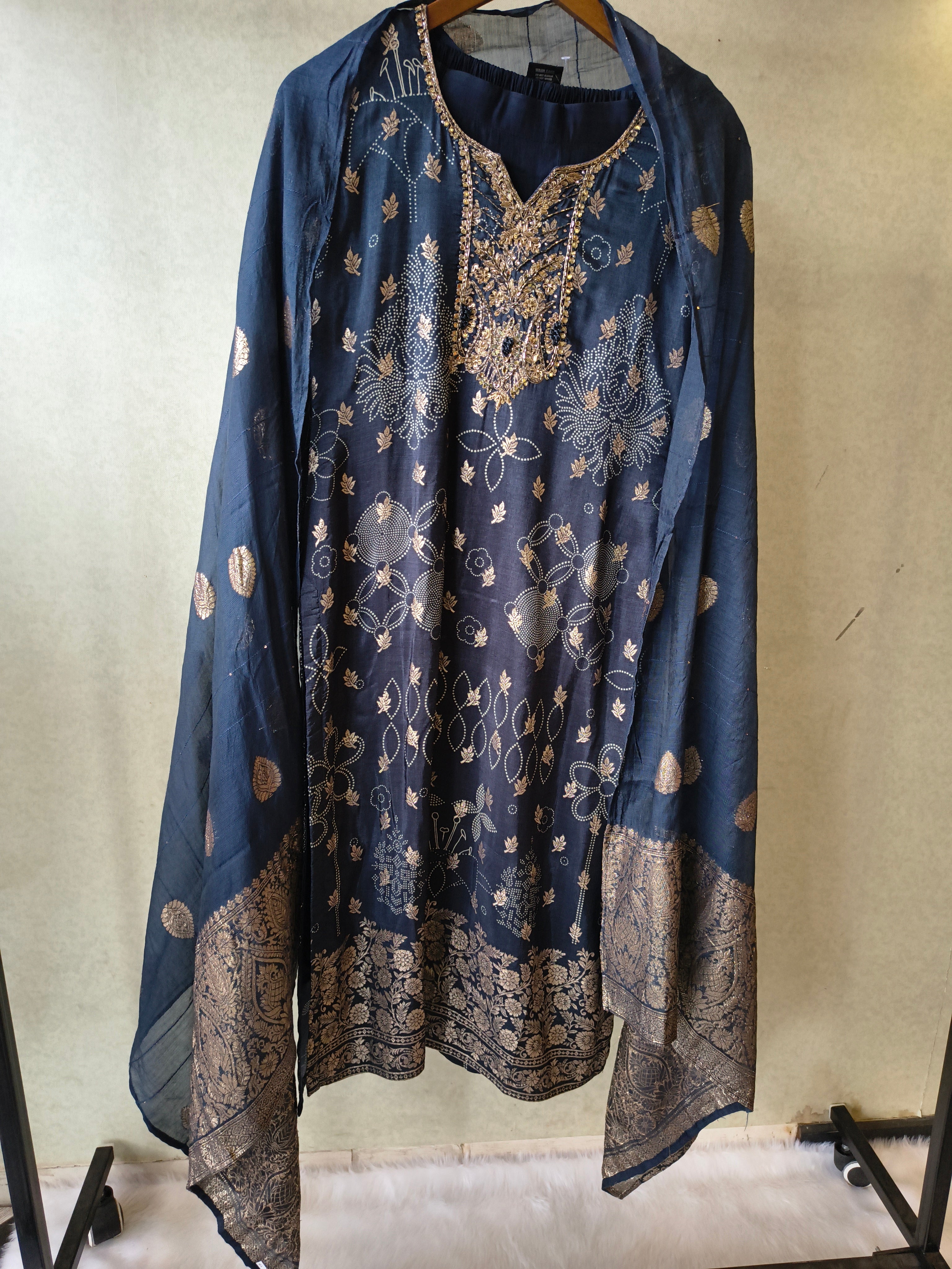 Image of Premium Midnight Blue Zari Printed Kurta Set with Banarasi Dupatta