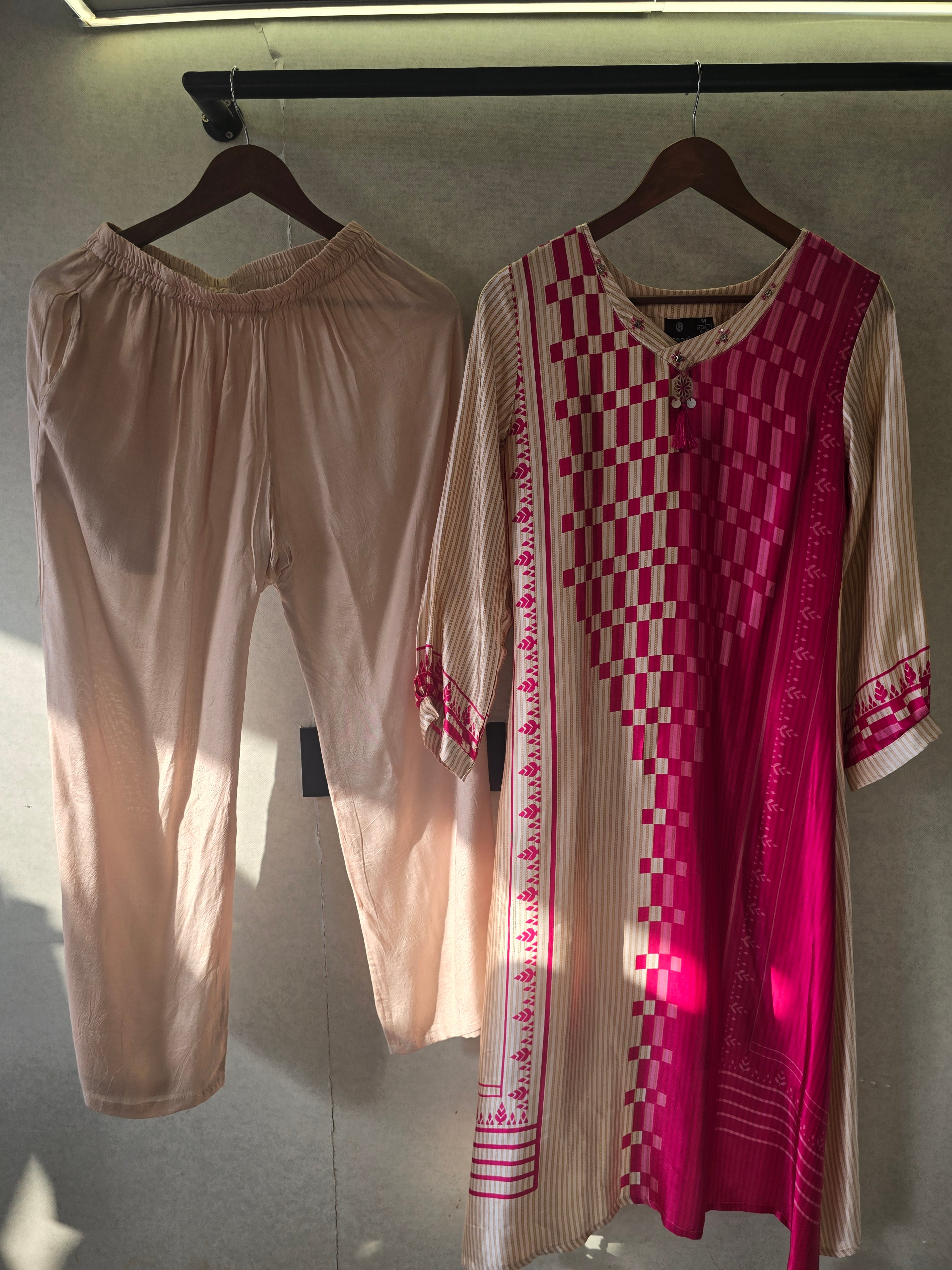 Image of Fuchsia Panel Print Kurta Pant Set
