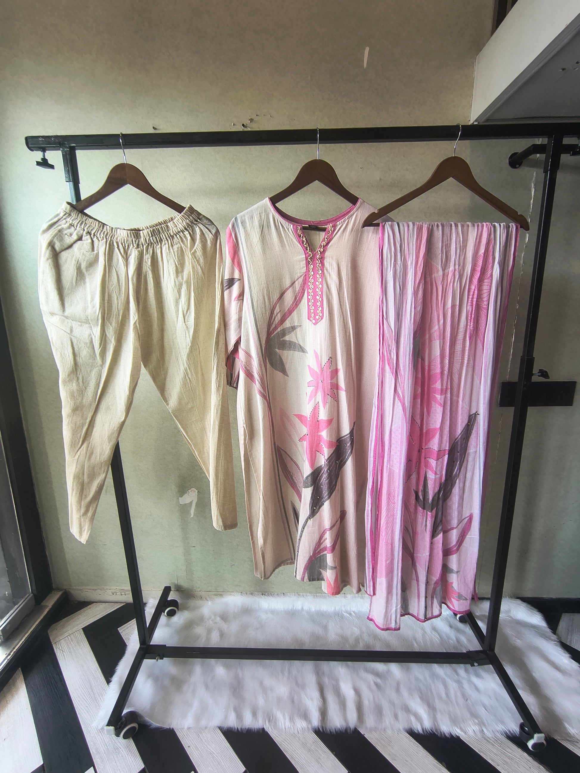Premium Blush Pink Floral Printed Straight Kurta Set with Churidar Pants & Soft Printed Dupatta