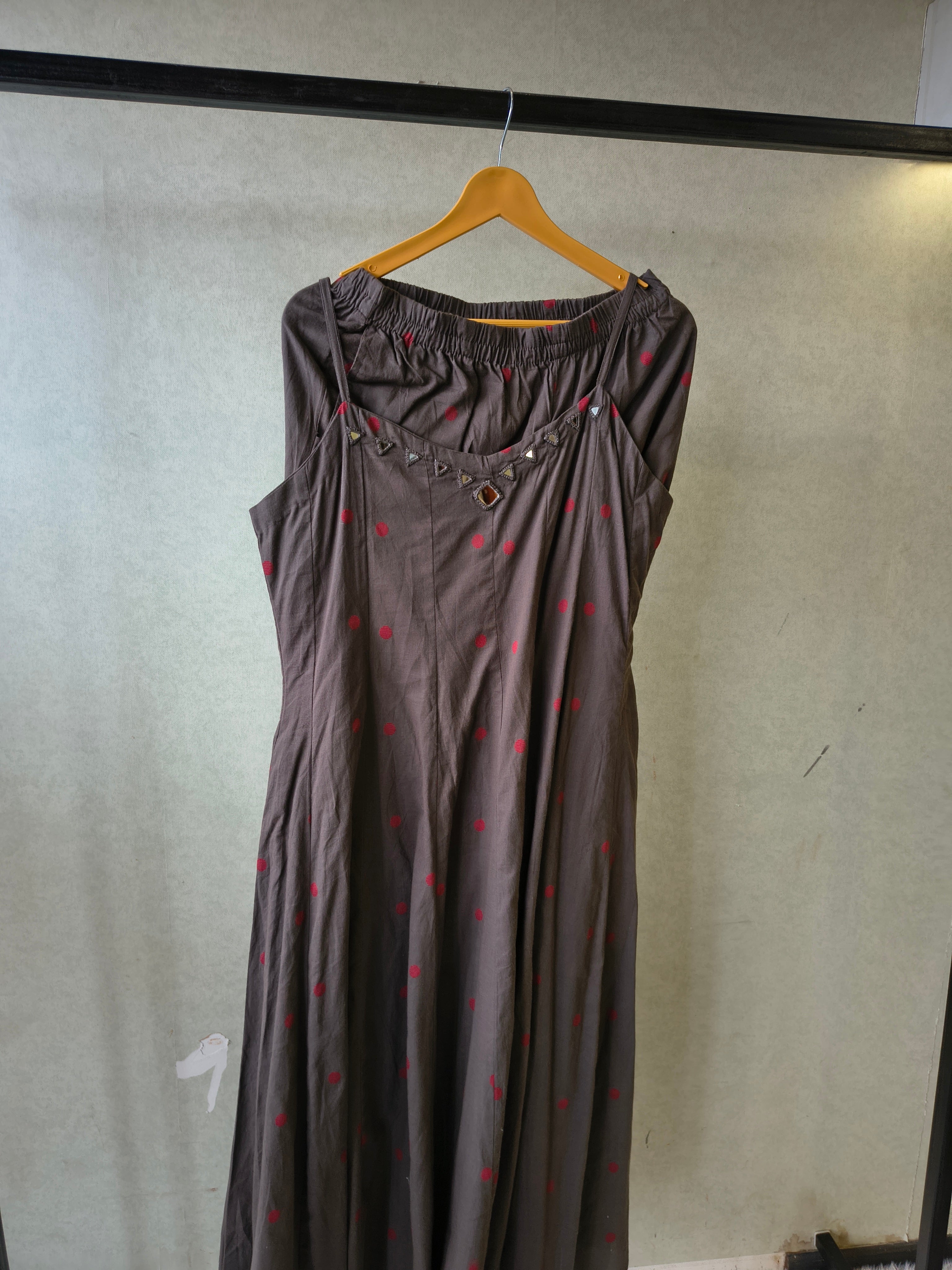 Image of Premium Charcoal Grey Polka Dot Cotton Sleeveless A-Line Kurta & Pant Co-Ord Set