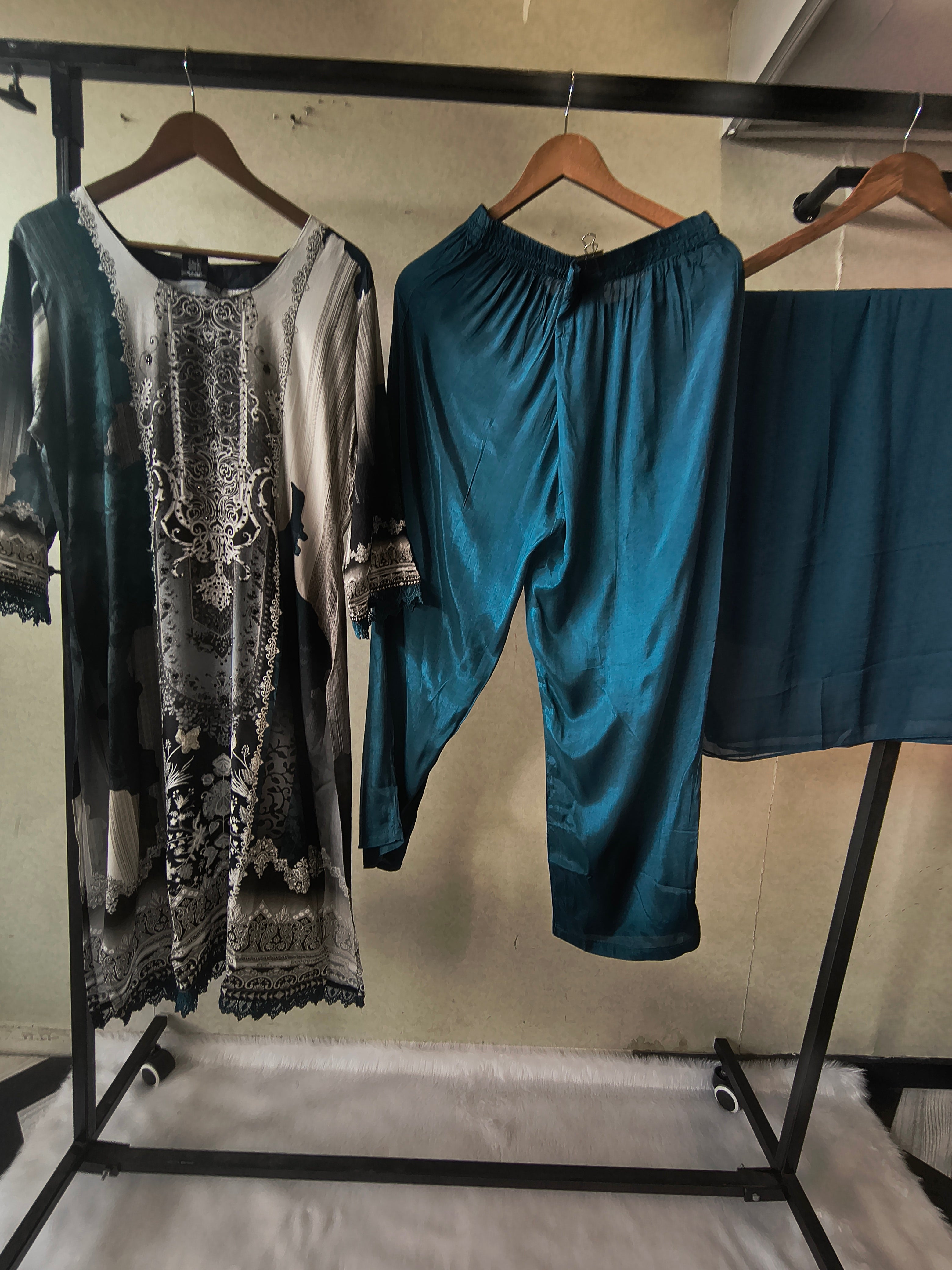 Image of Premium Teal Blue Digital Printed Kurta Set with Solid Pants & Chiffon Dupatta
