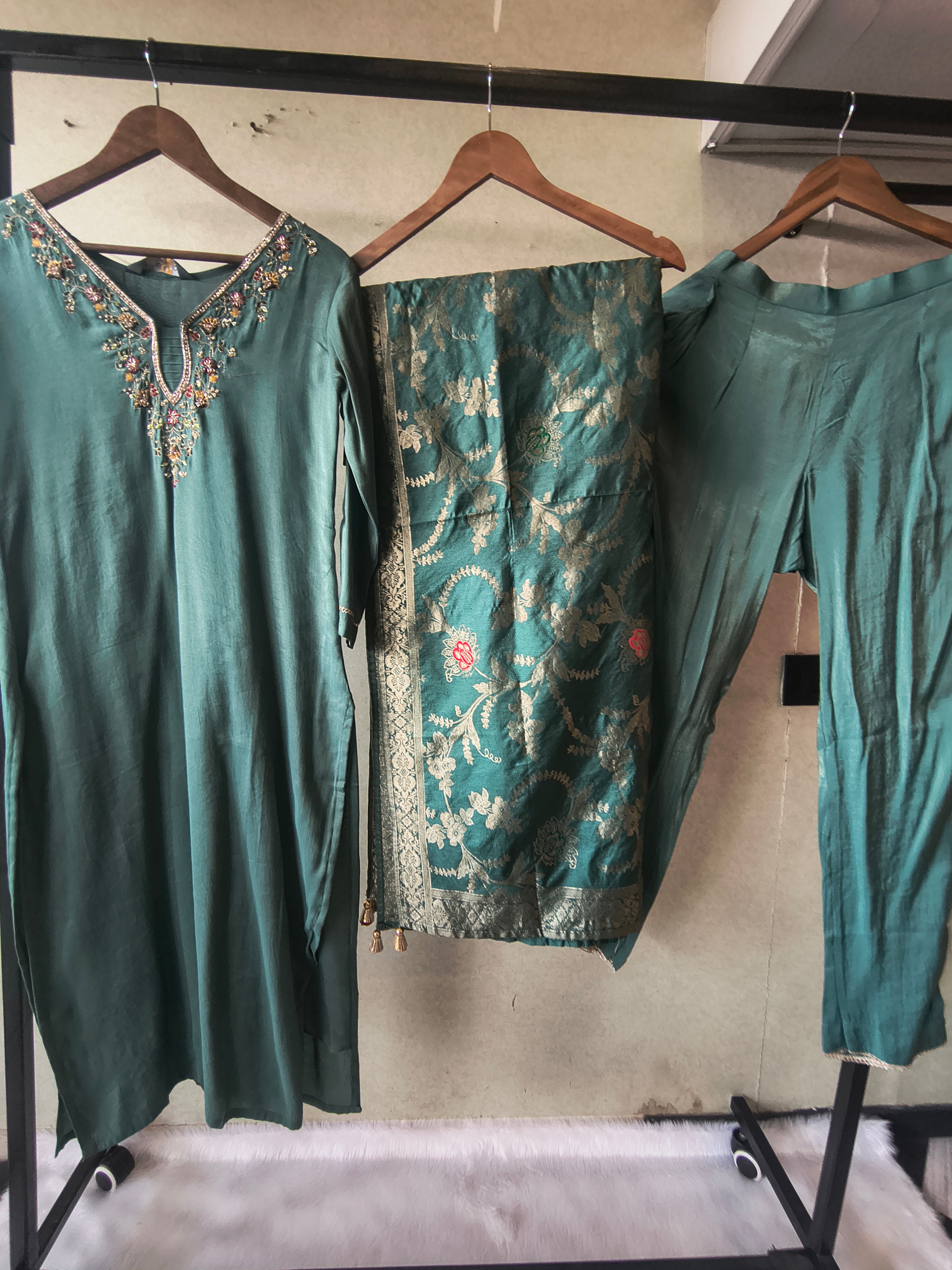 Image of Premium Teal Silk Blend Embroidered Kurta Set with Woven Dupatta & Straight Pants