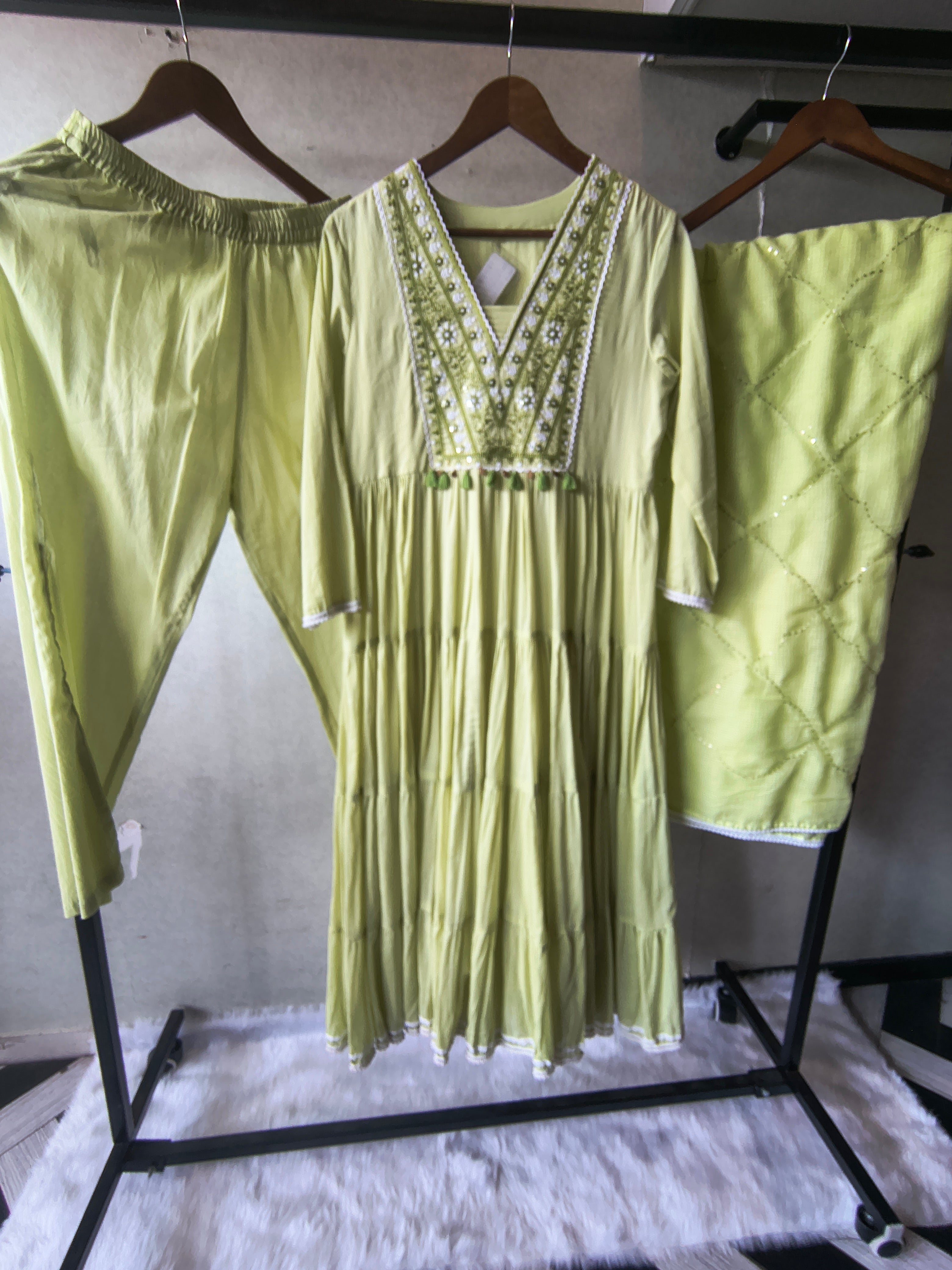 Image of Lime Green Cotton Tiered Kurta Set with Embroidered Yoke & Quilted Dupatta
