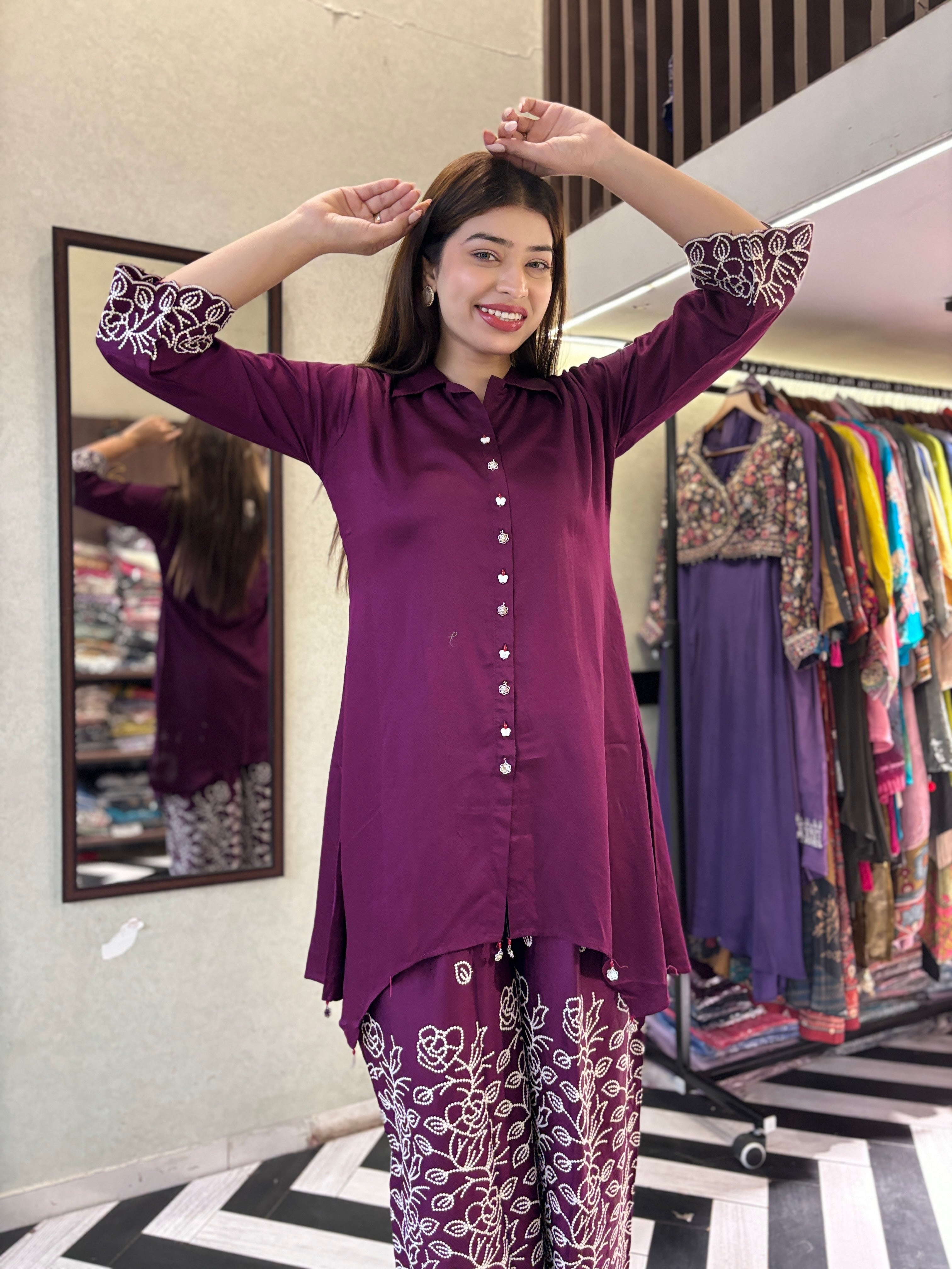 Image of Pure Gaji Silk with Crepe Fabric Coord Set ( Thread Work )