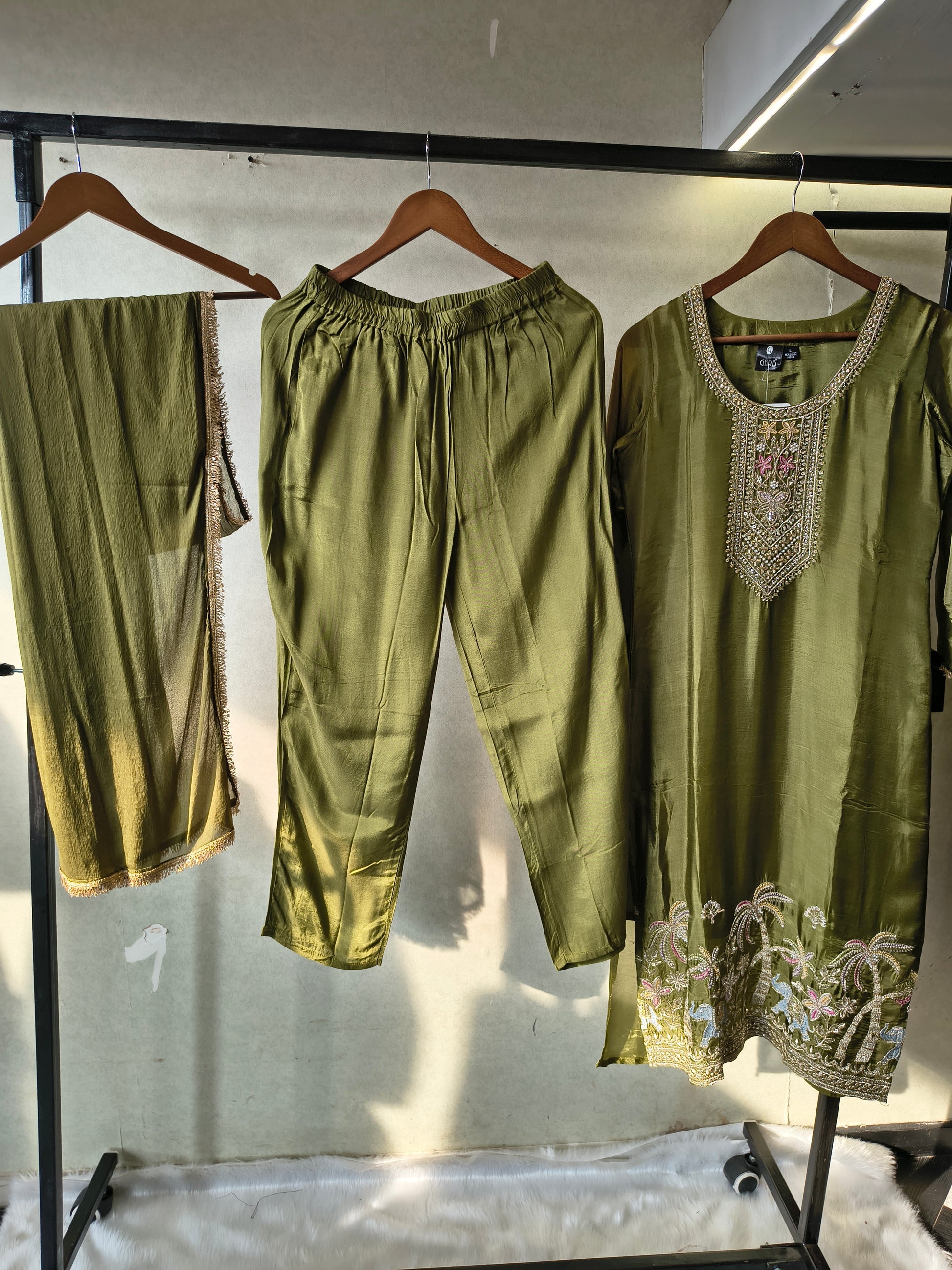 Olive Green Embroidered Straight Kurta Set with Designer Yoke, Scenic Hem Embroidery & Lace Border Dupatta – Premium 3 Piece Ethnic Ensemble