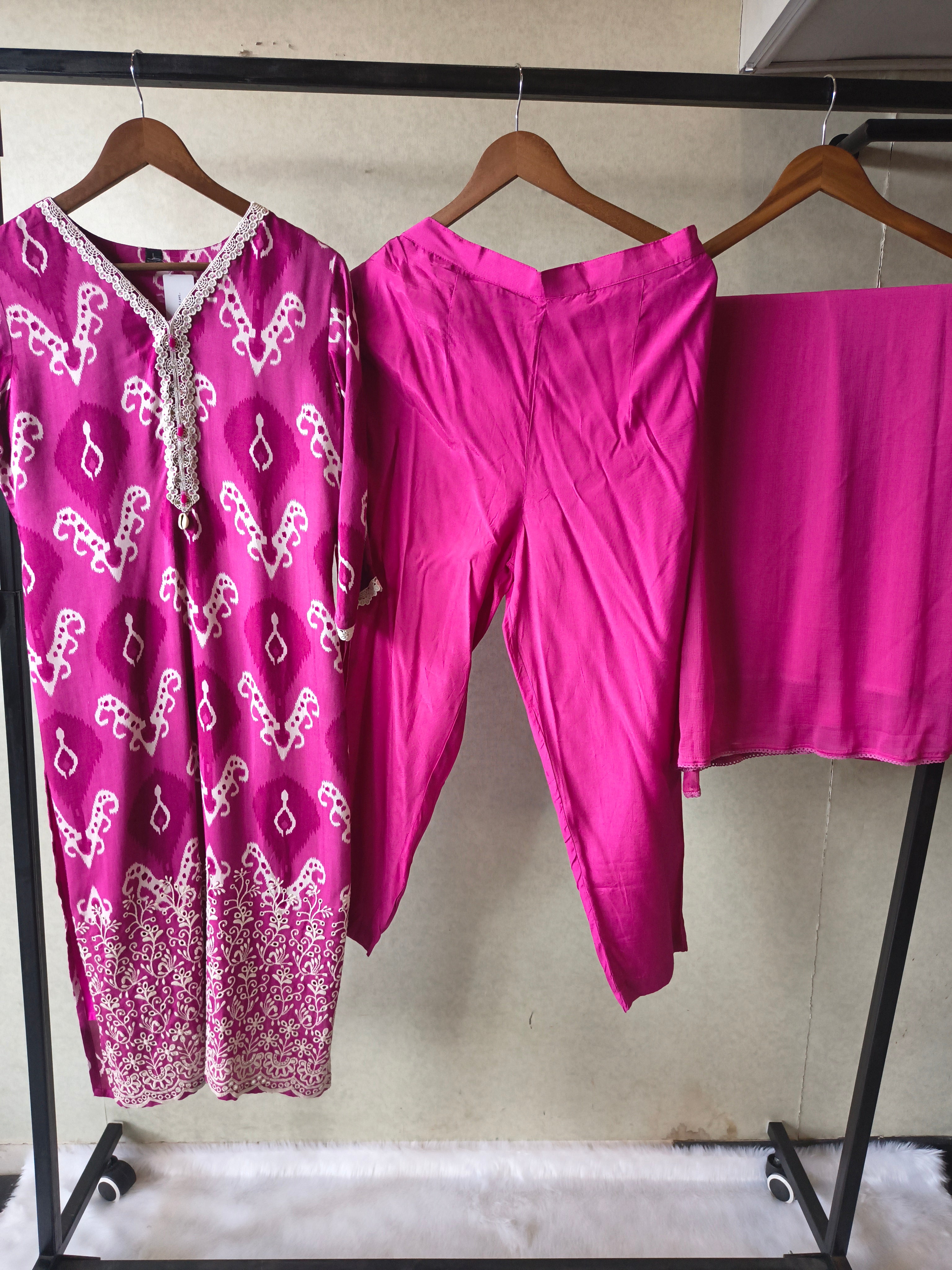 Image of Premium Magenta Ikat Printed Cotton Kurta Set with Solid Pants & Dupatta
