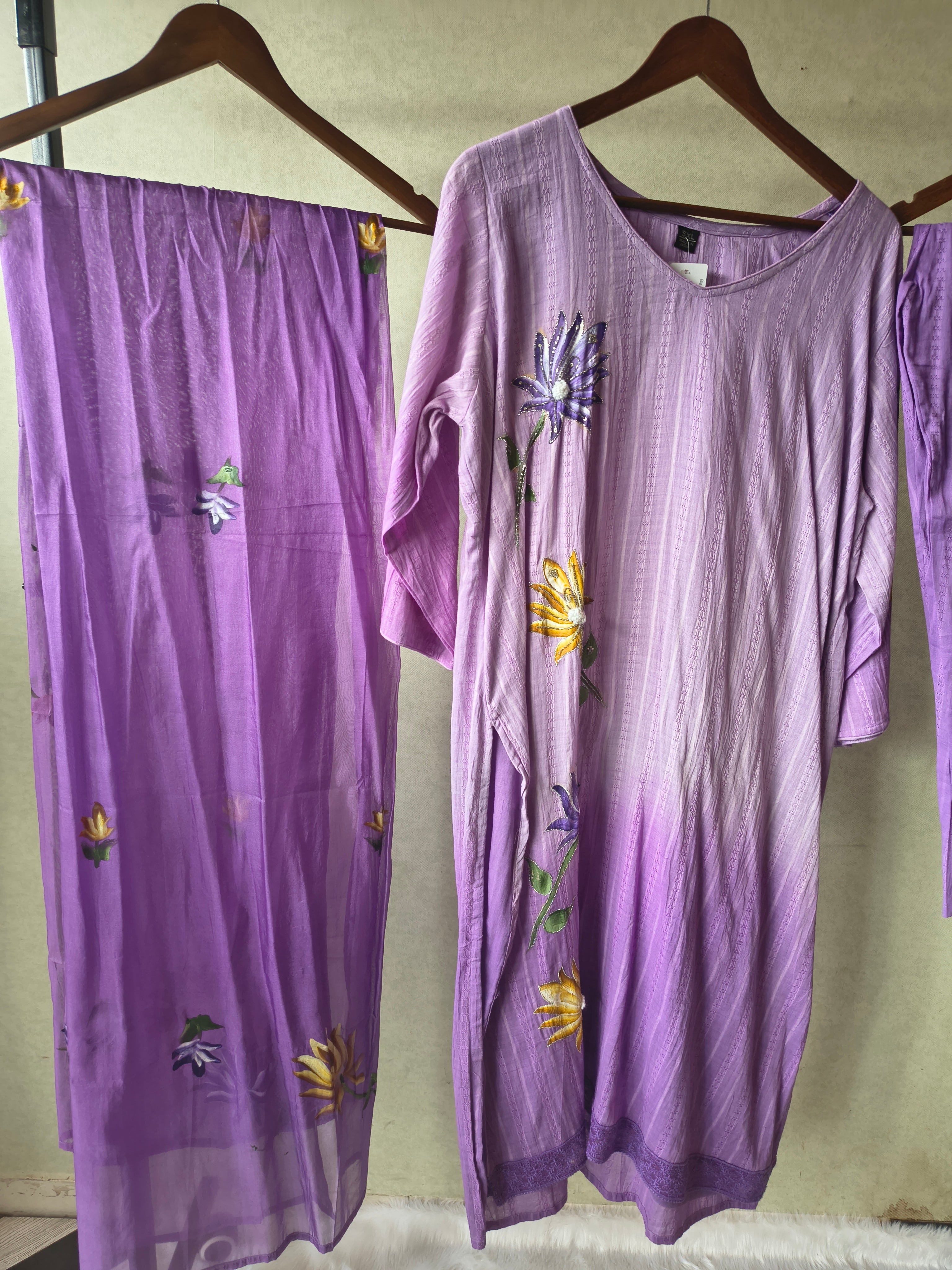 Image of Premium Lavender Embroidered Straight Kurta Set with Floral Dupatta & Straight Pants