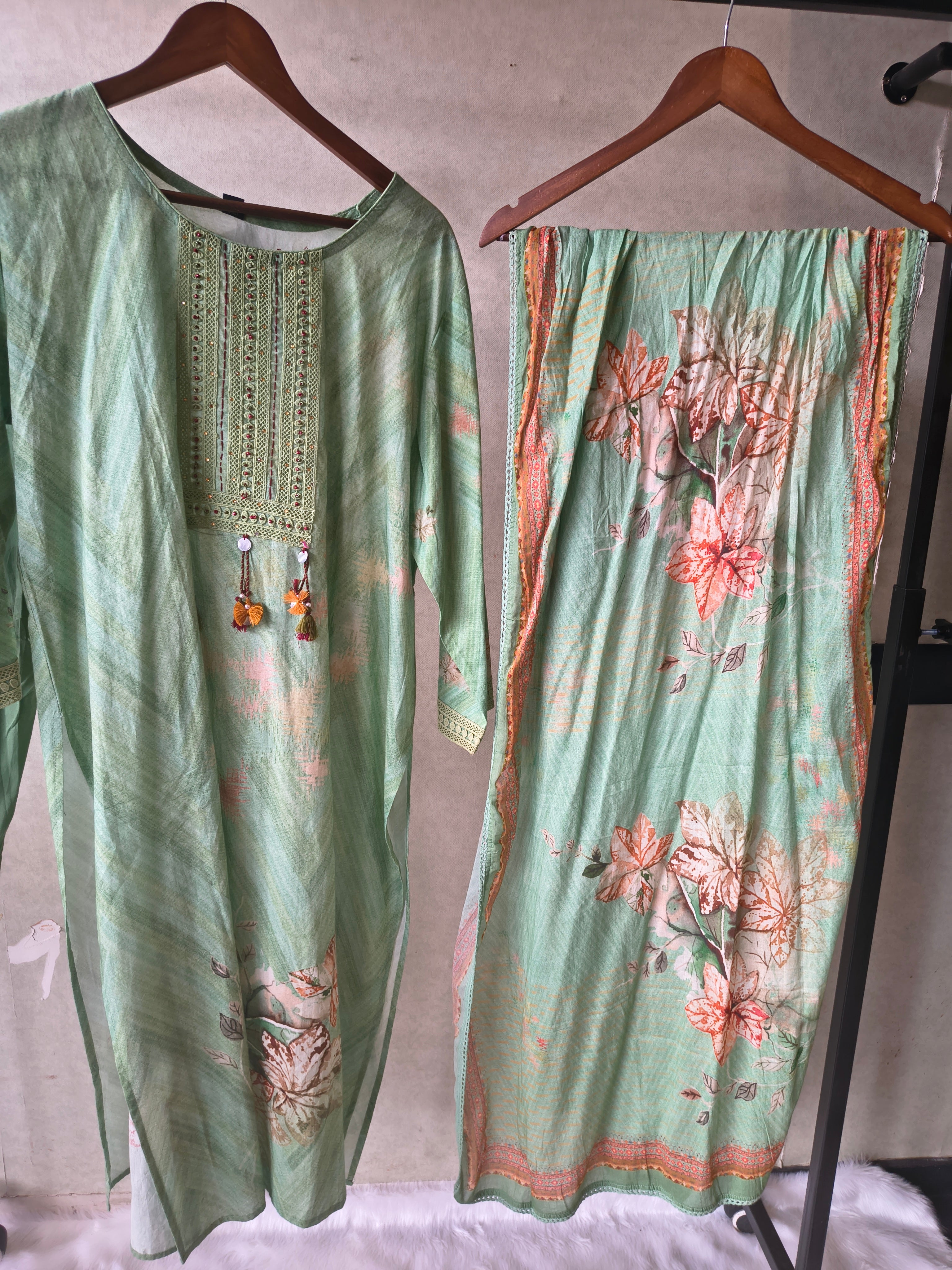 Image of Premium Mint Green Floral Printed Kurta Set with Pants & Designer Dupatta