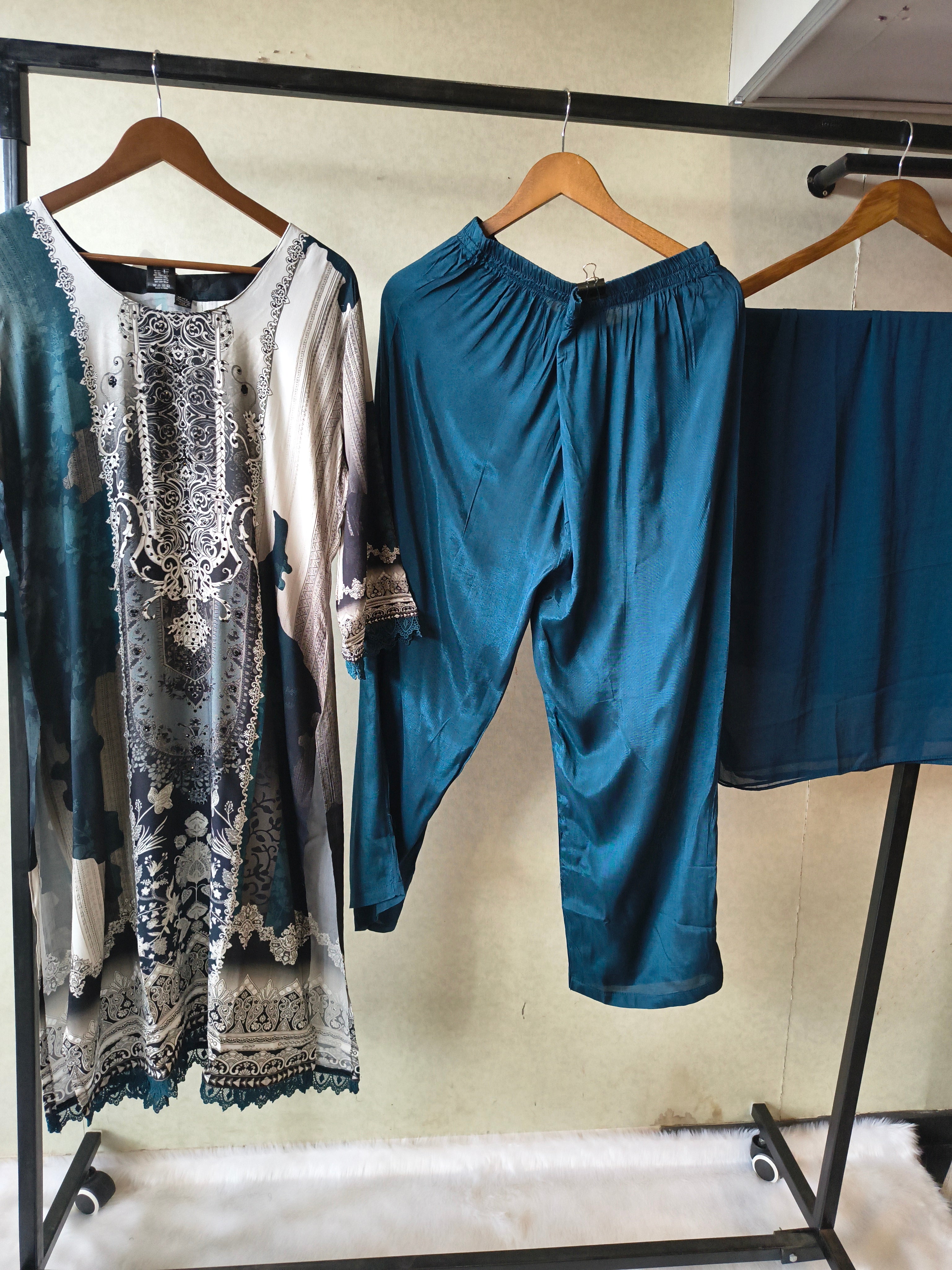 Image of Premium Teal Blue Digital Printed Kurta Set with Solid Pants & Chiffon Dupatta