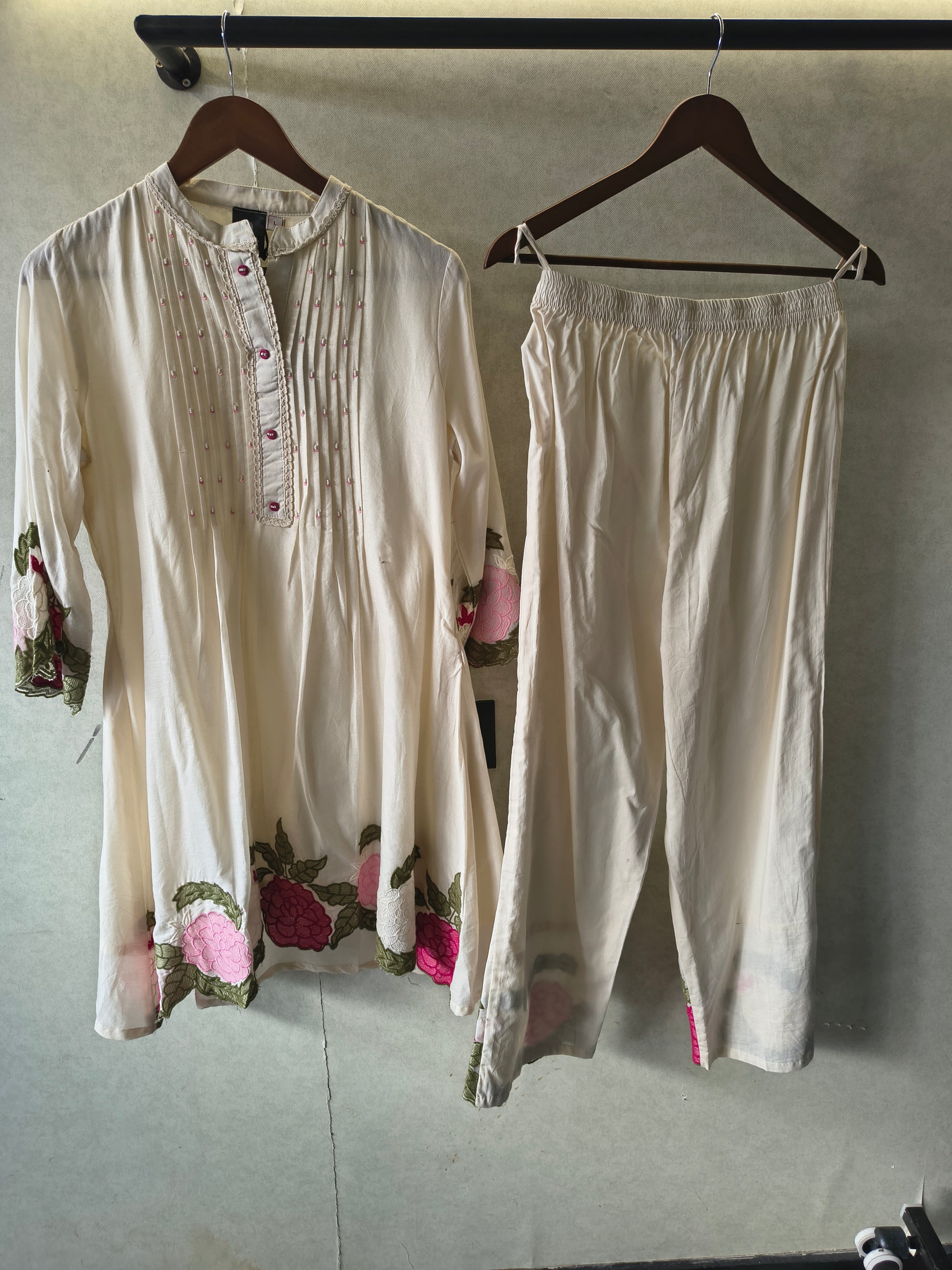Ivory Floral Embroidered Pintuck Designer Kurta Pant Co-Ord Set
