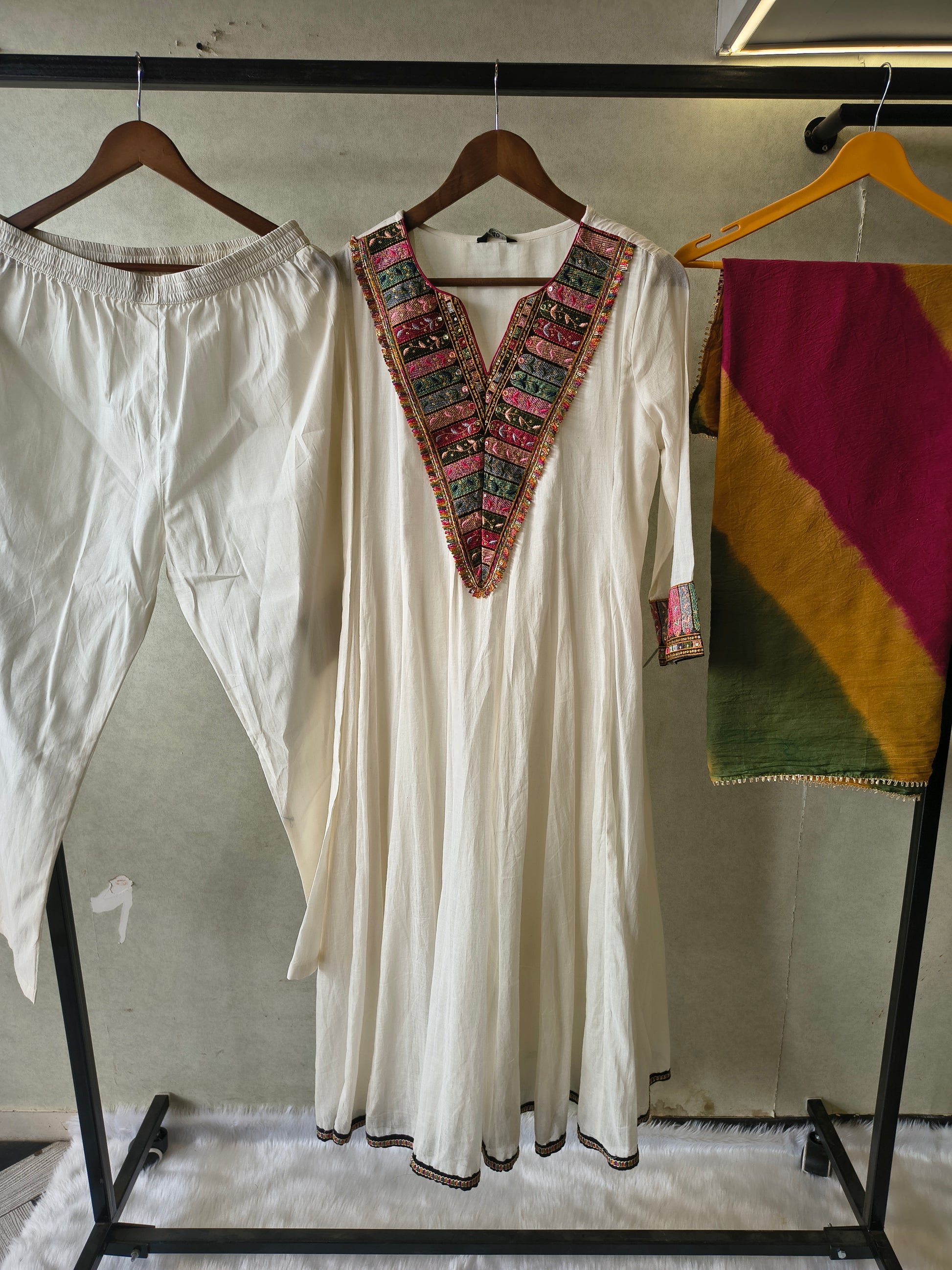 Ivory Cotton Anarkali Suit Set with Embroidered V-Neck & Colour Block Dupatta