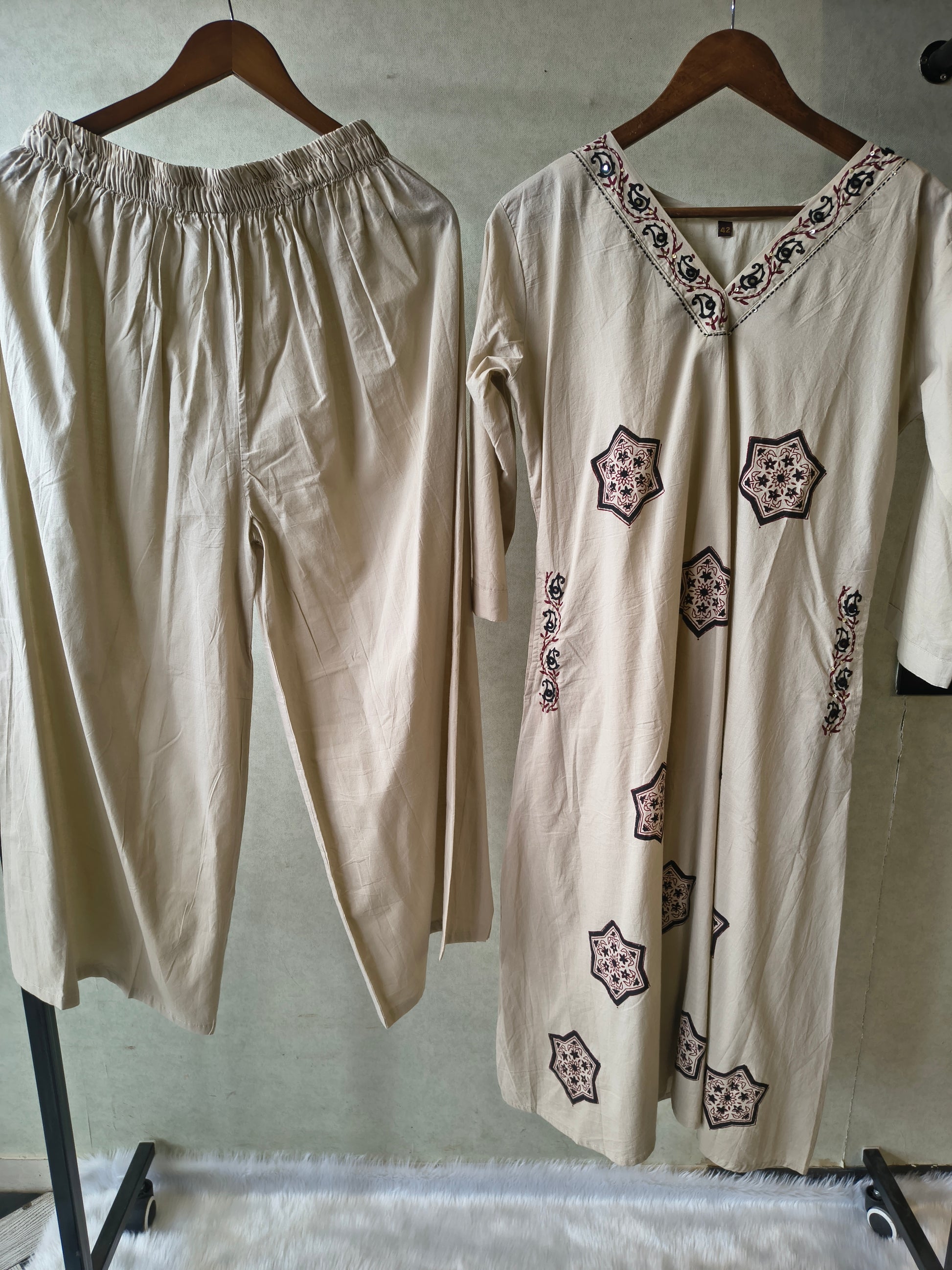 Ivory Hand Block Printed Cotton Kurta Set with Straight Pants