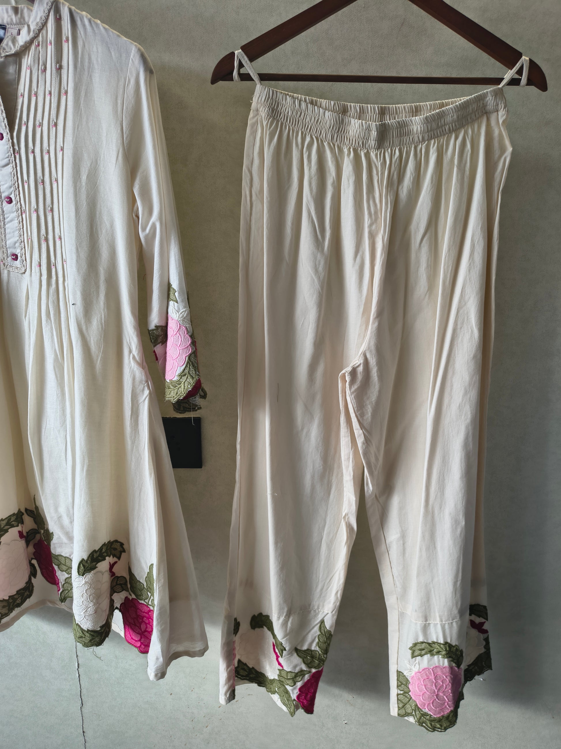 Ivory Floral Embroidered Pintuck Designer Kurta Pant Co-Ord Set