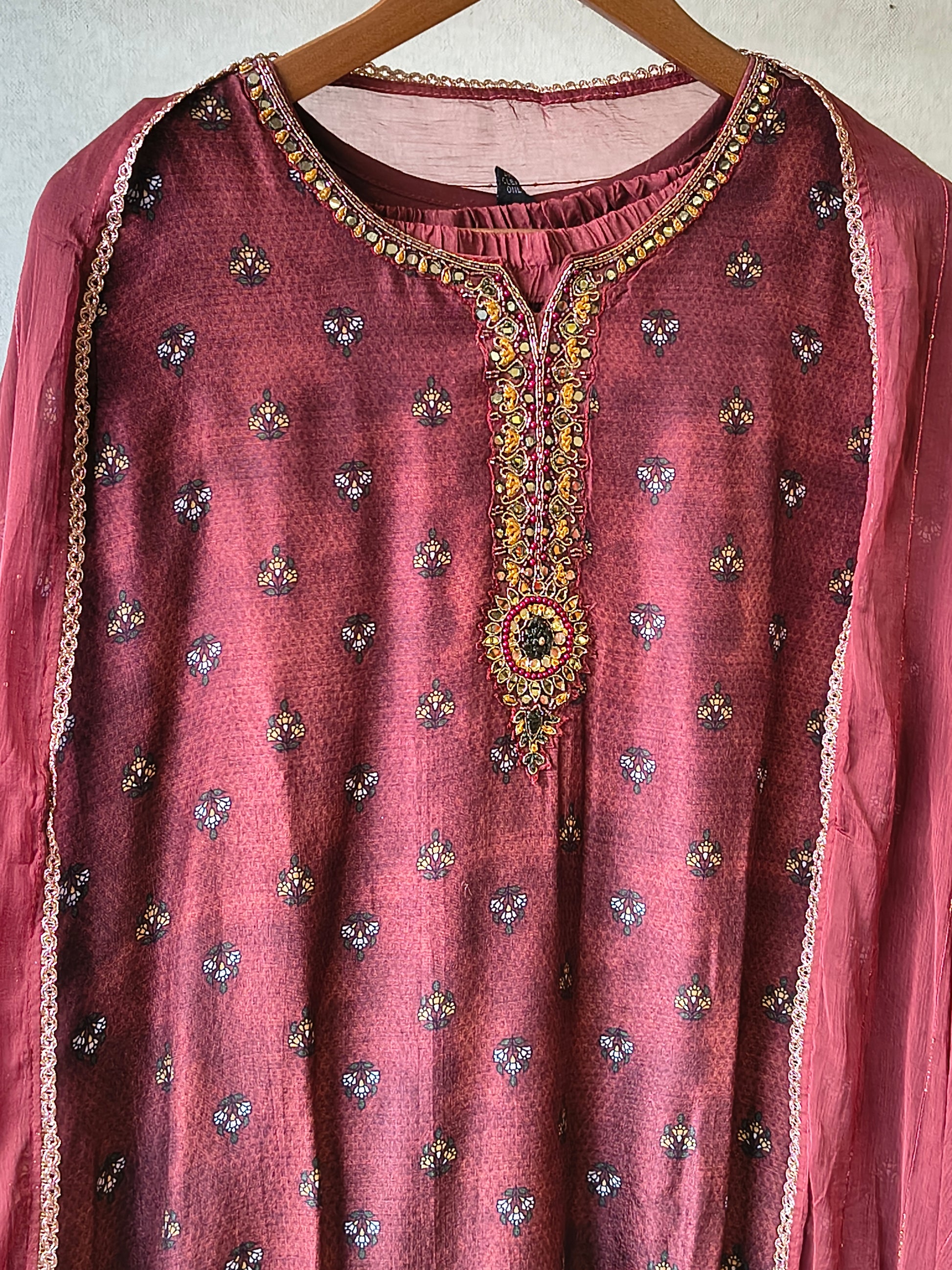 Premium Wine Floral Border Kurta with Straight Pants & Shimmer Dupatta Set