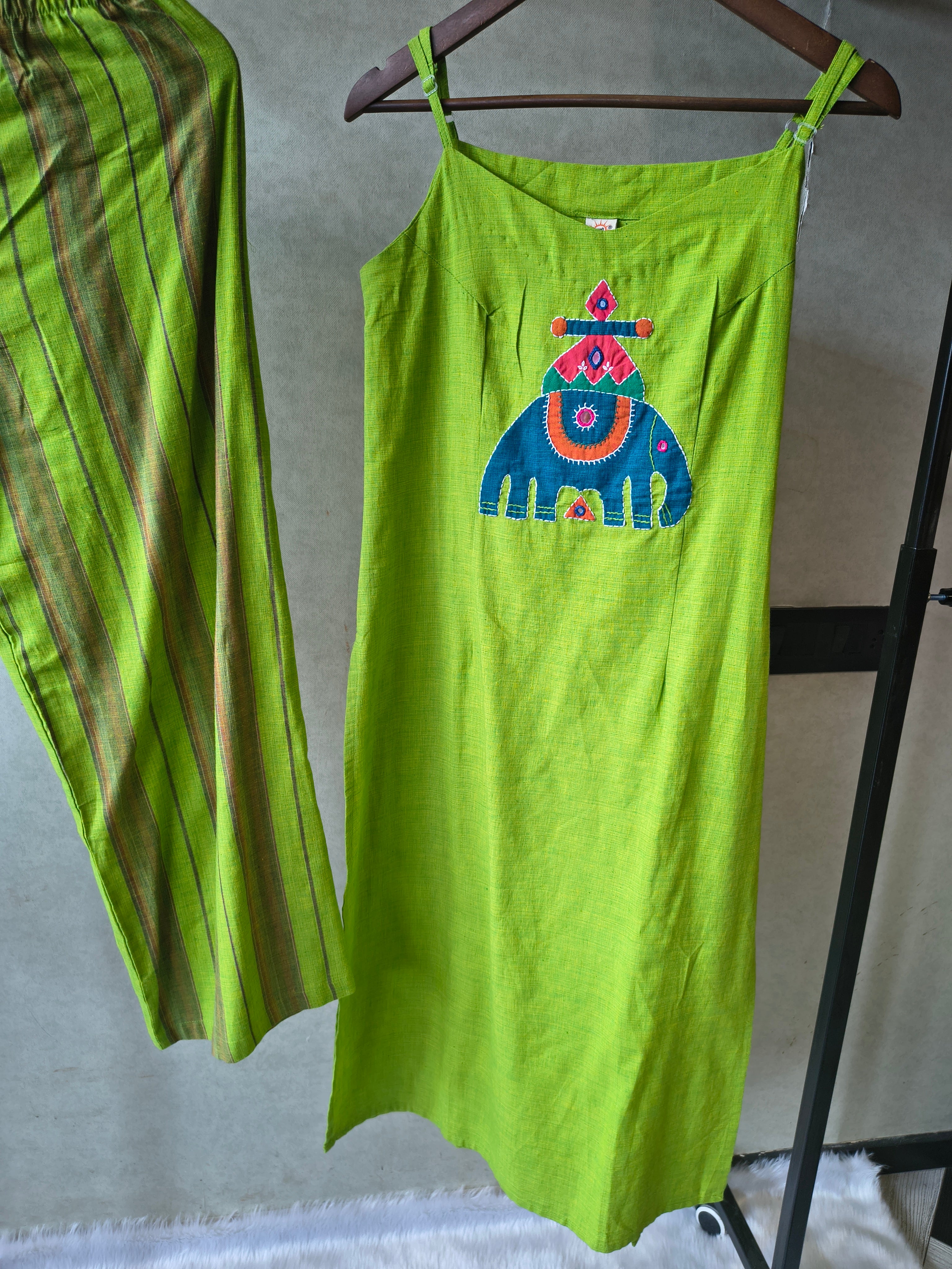 Image of Lime Green Sleeveless Cotton Kurta Set with Tribal Elephant Appliqué & Striped Straight Pants