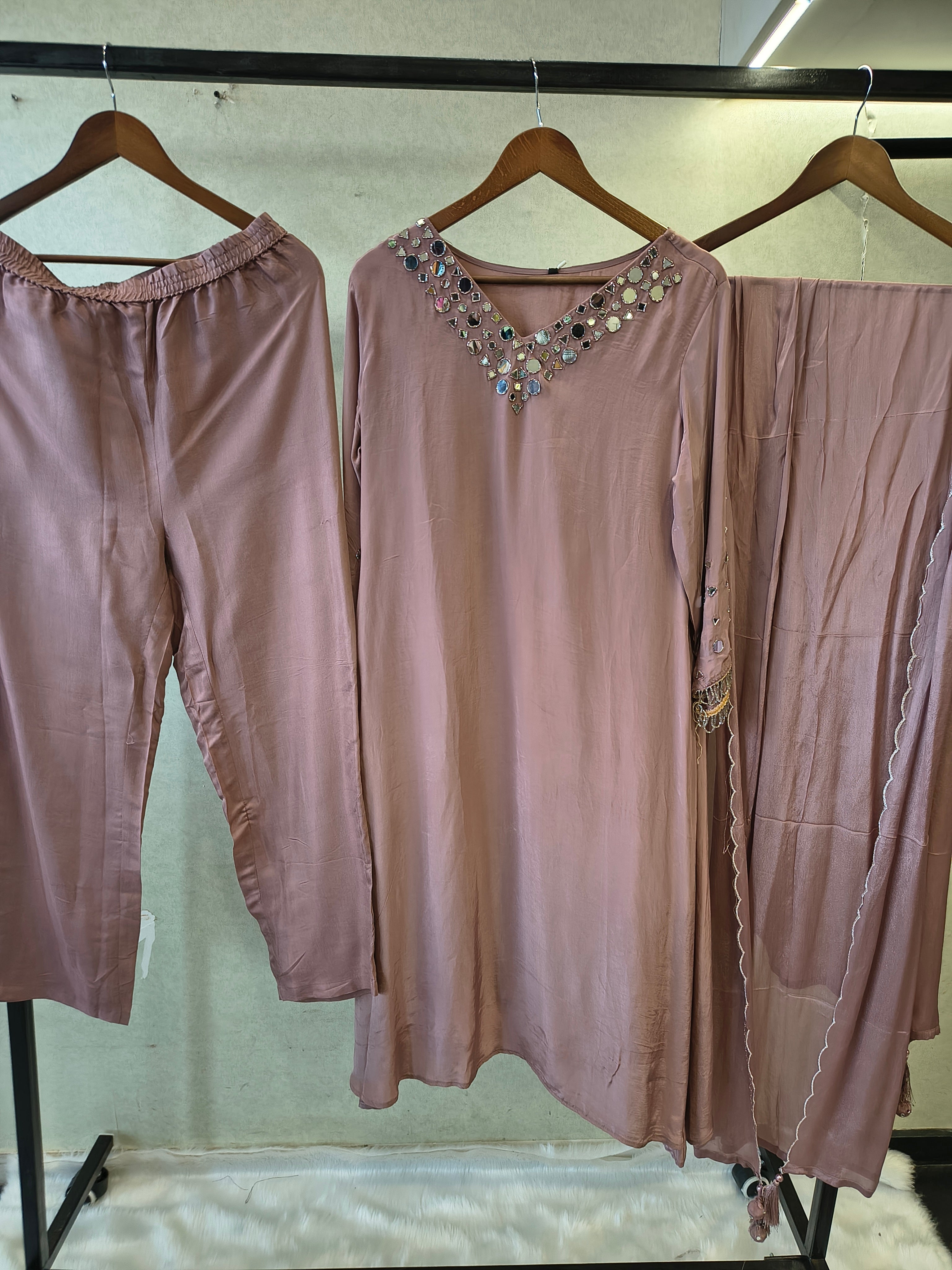Image of Dusty Mauve Mirror Embellished Straight Kurta Set with Matching Pants & Scalloped Dupatta | Premium 3 Piece Festive Ensemble