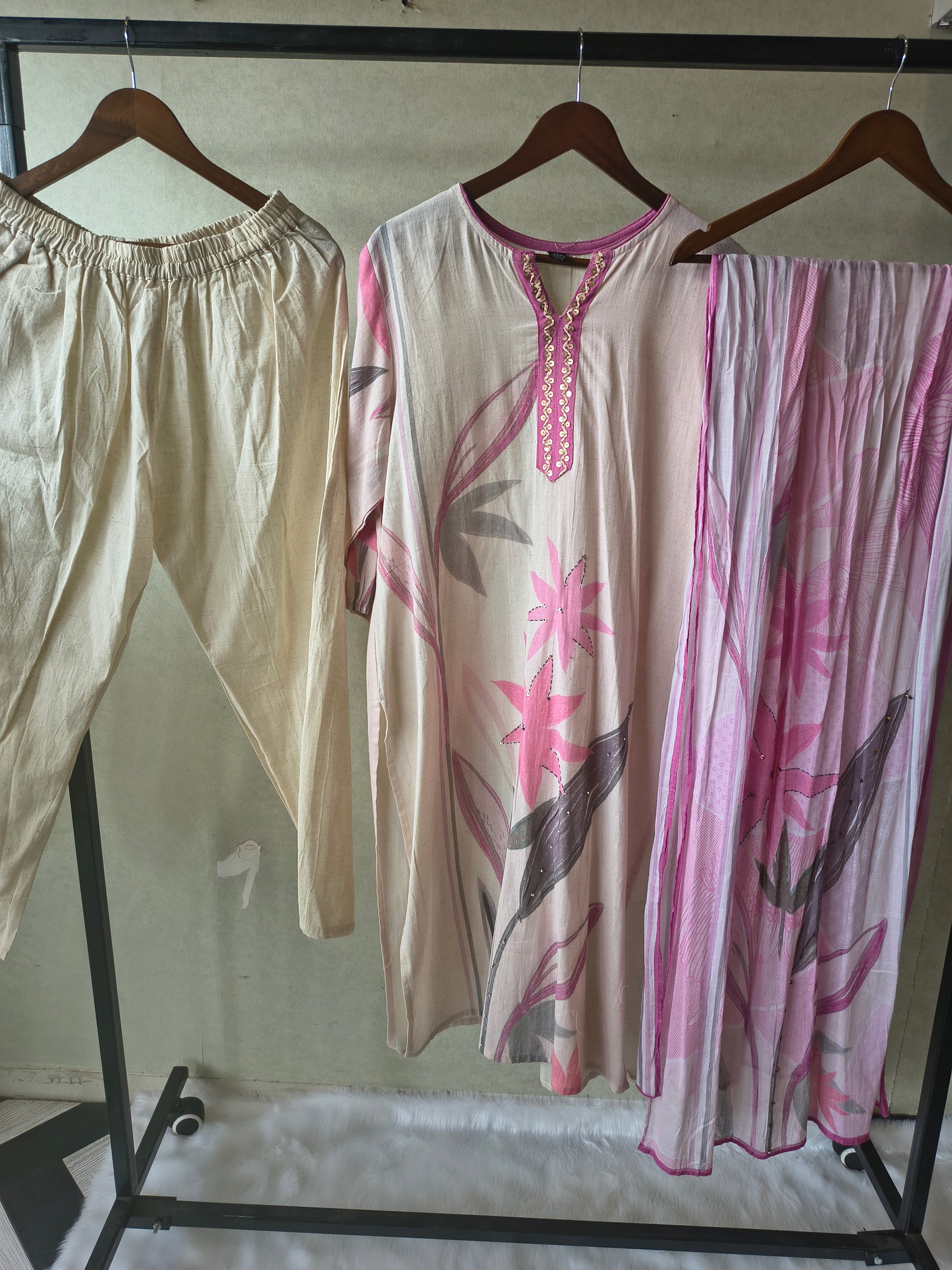Premium Blush Pink Floral Printed Straight Kurta Set with Churidar Pants & Soft Printed Dupatta